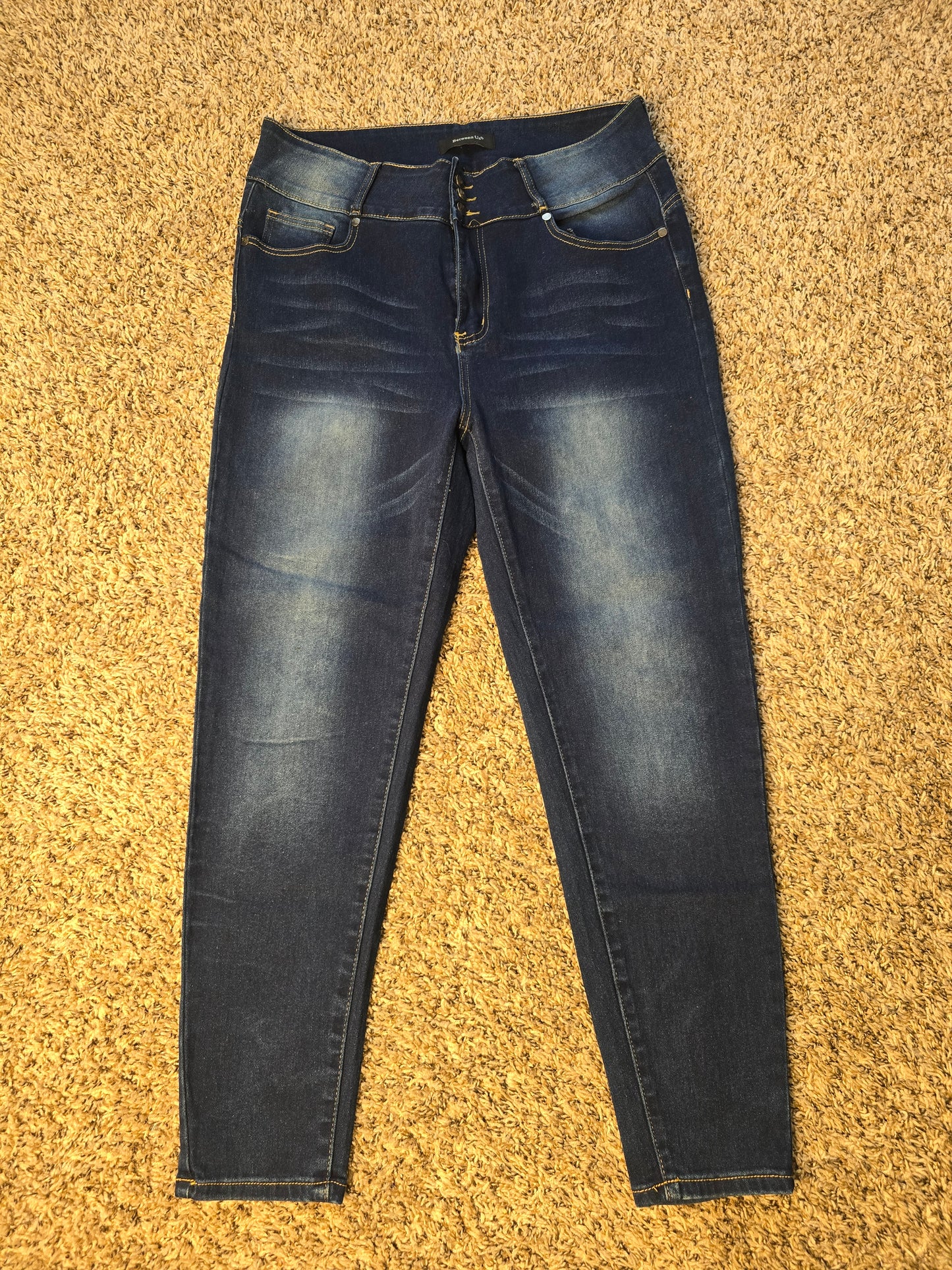 Between Us Women’s High Waist Skinny Jeans size 18 – Dark Wash Button Fly Denim image 4