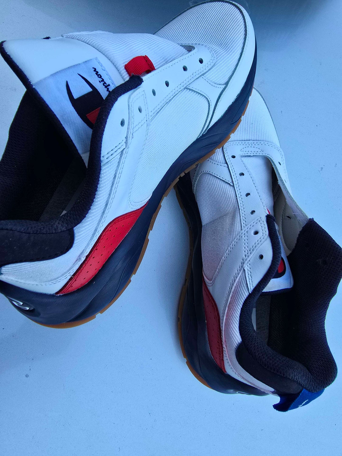 Champion classic sneaker size 7y image 5