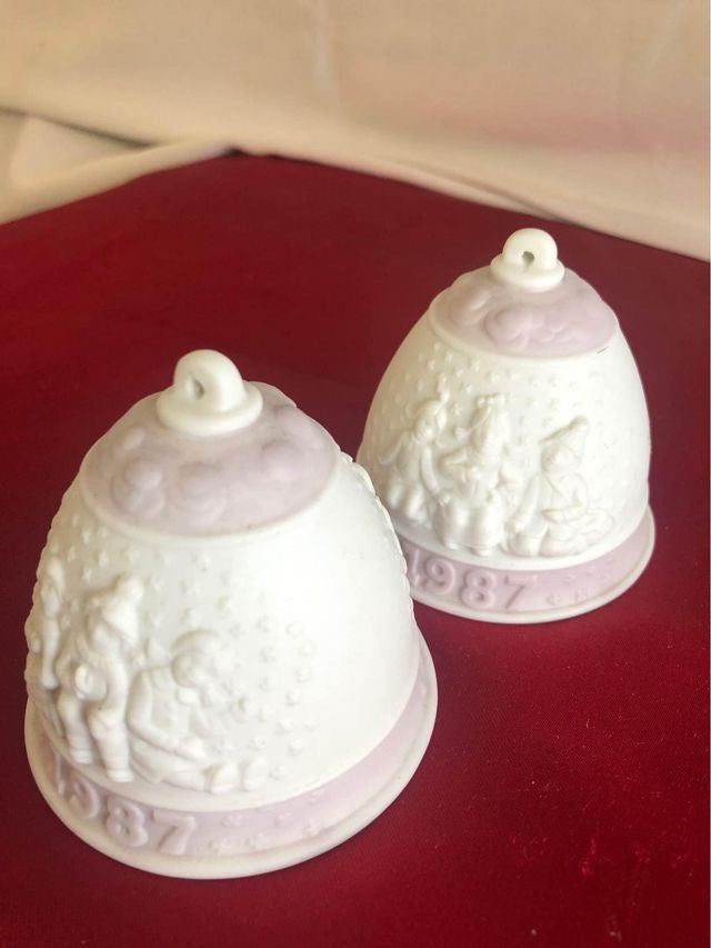 Pair of vintage ceramic bells image 1