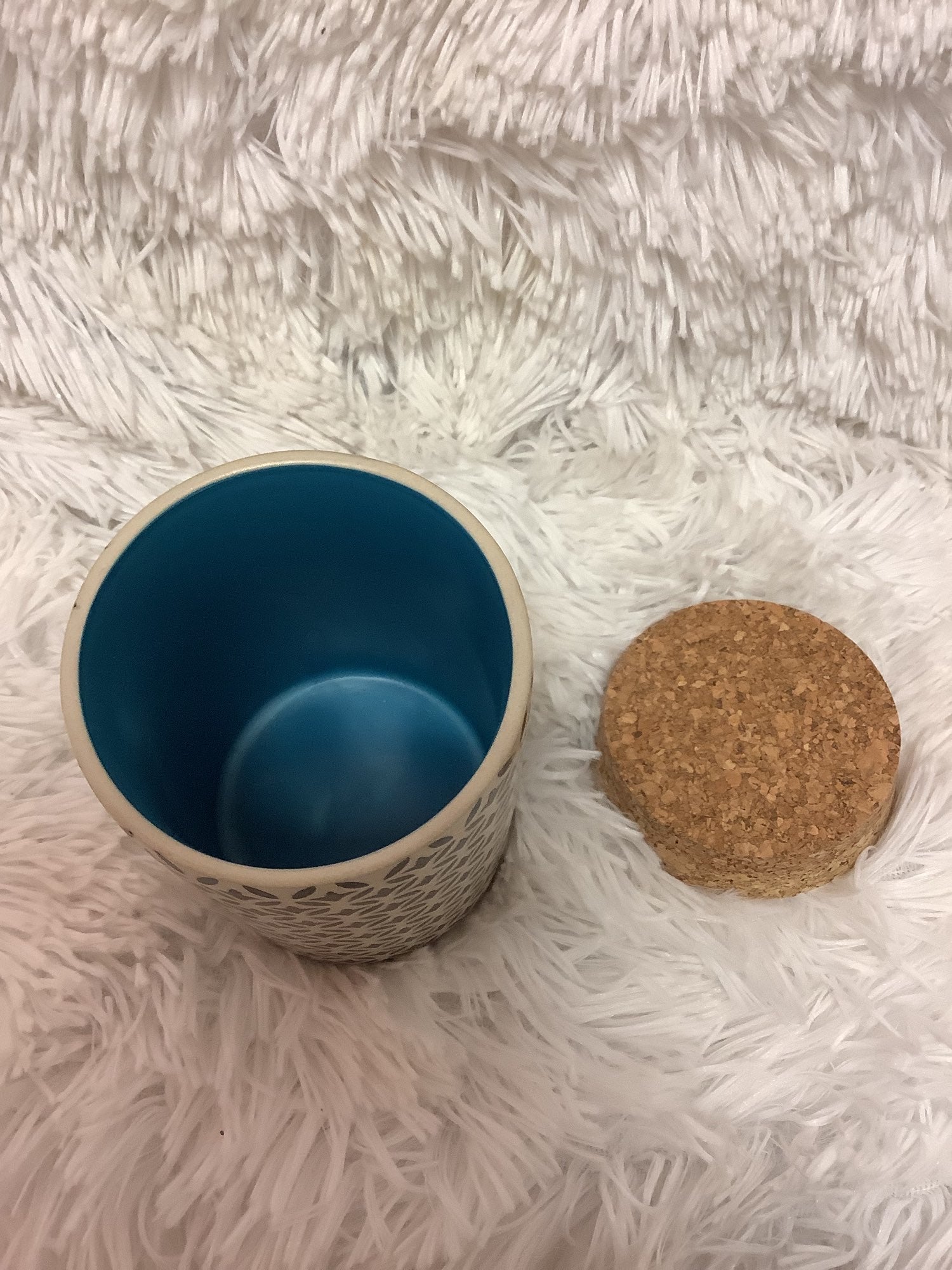 World market container with lid image 3