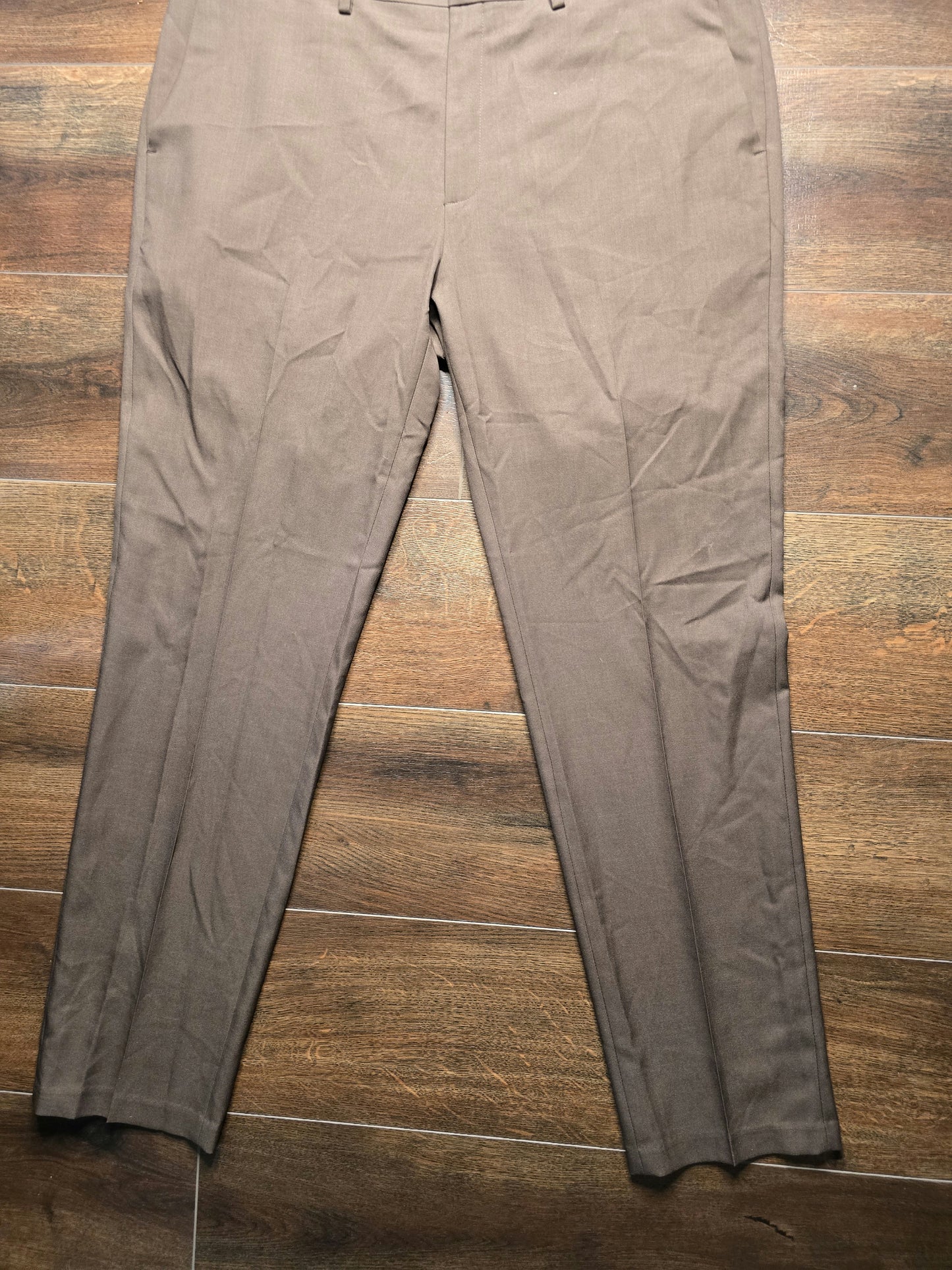 Men dress pants haggar slim fit 38x32 image 5
