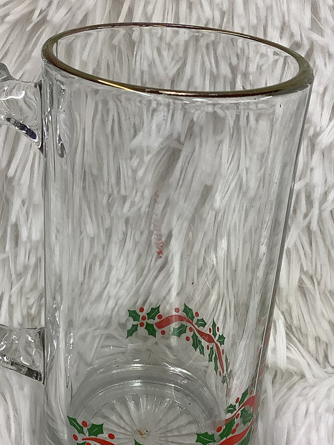 Holly themed dishware image 4