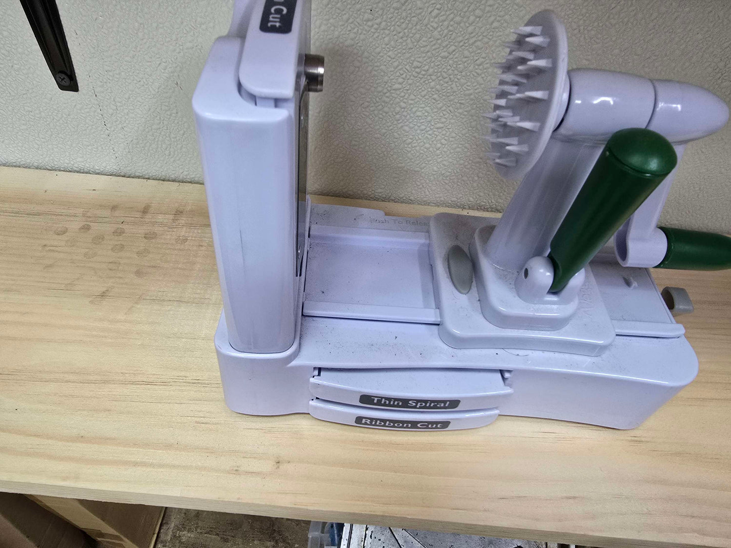Veggetti Pro Spiralizer Spiral Vegetable Slicer Cutter Salads Slaw BS3 image 1