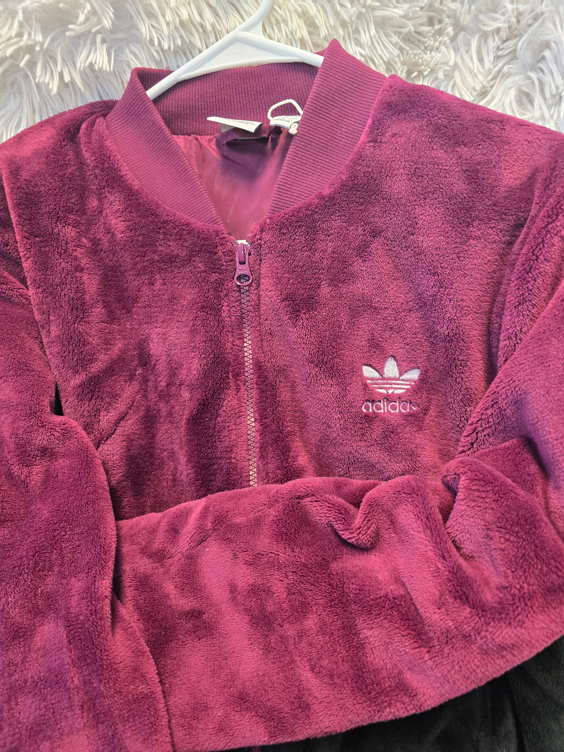 Adidas sweater size M image 2