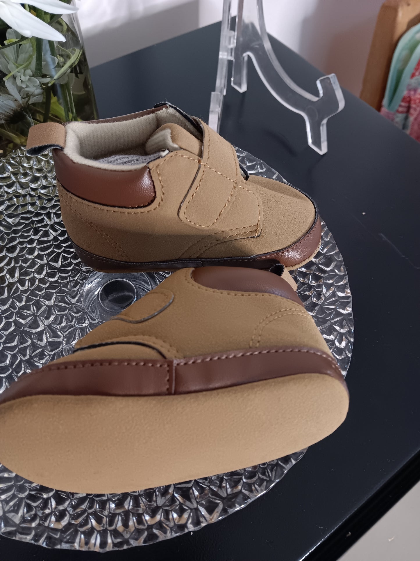 Baby Boys Soft Sole High-Top Crib Shoes – Tan & Brown image 3