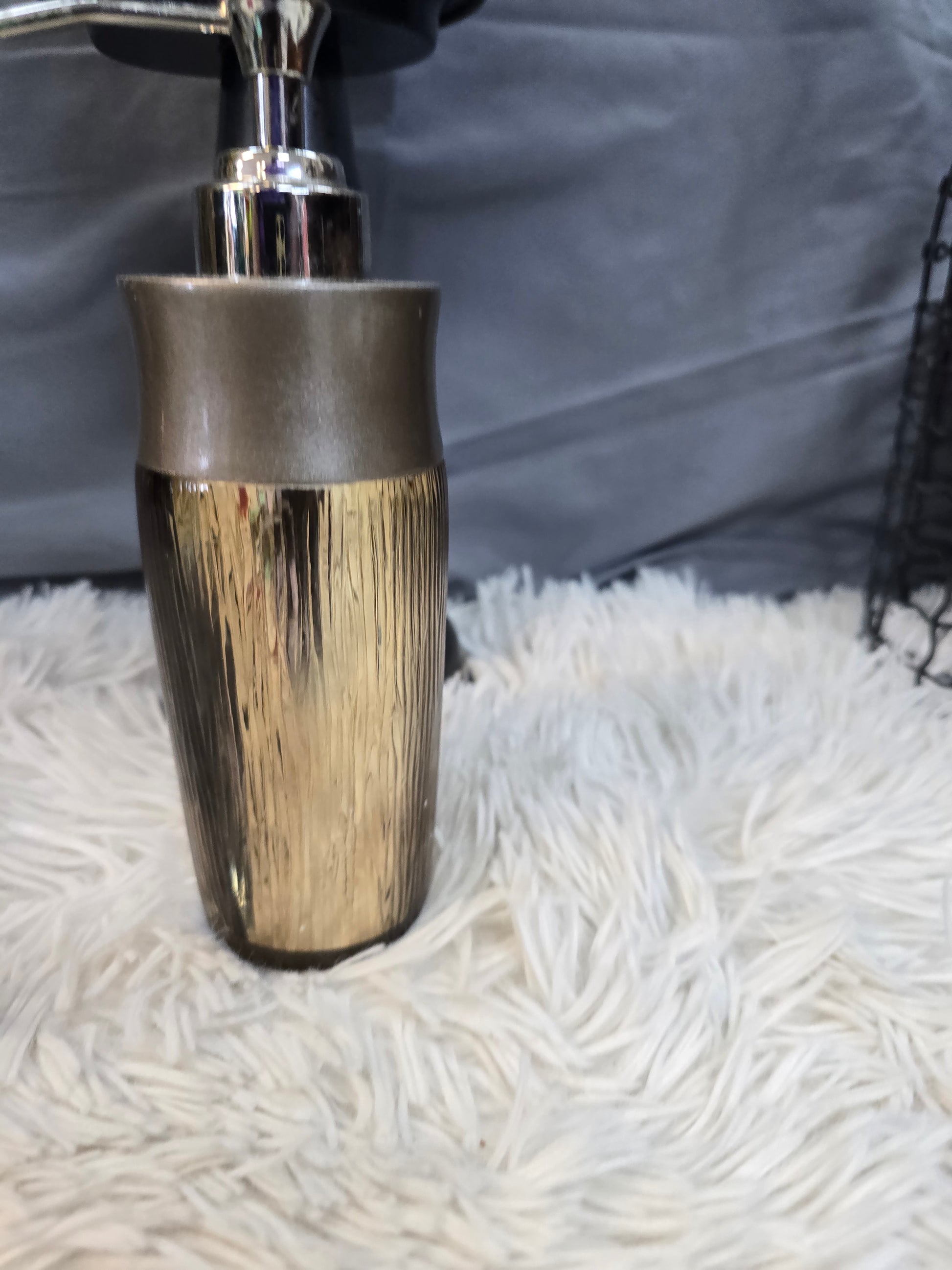 Soap dispenser  image 0