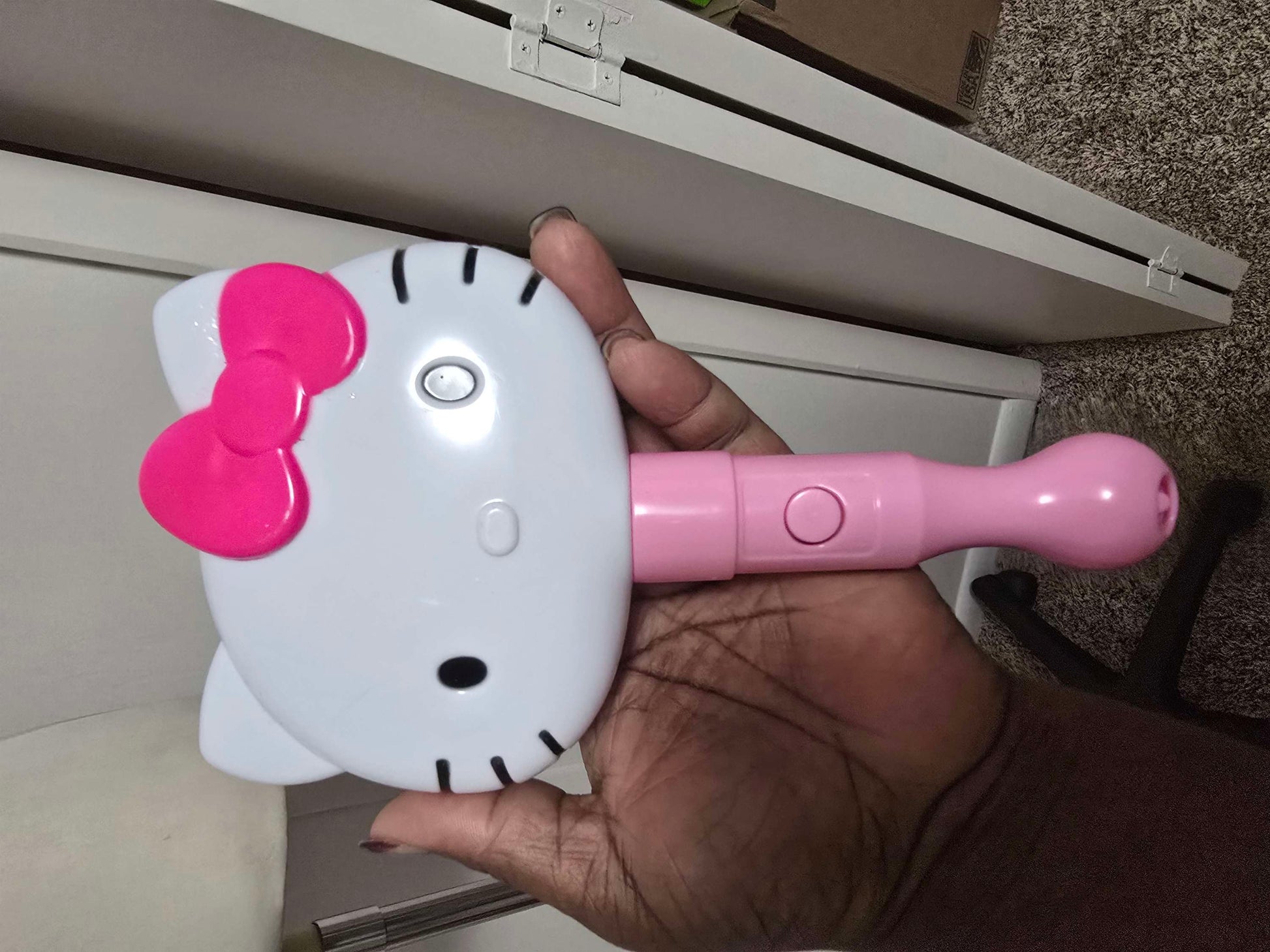 Hello Kitty lighted mirror image 1