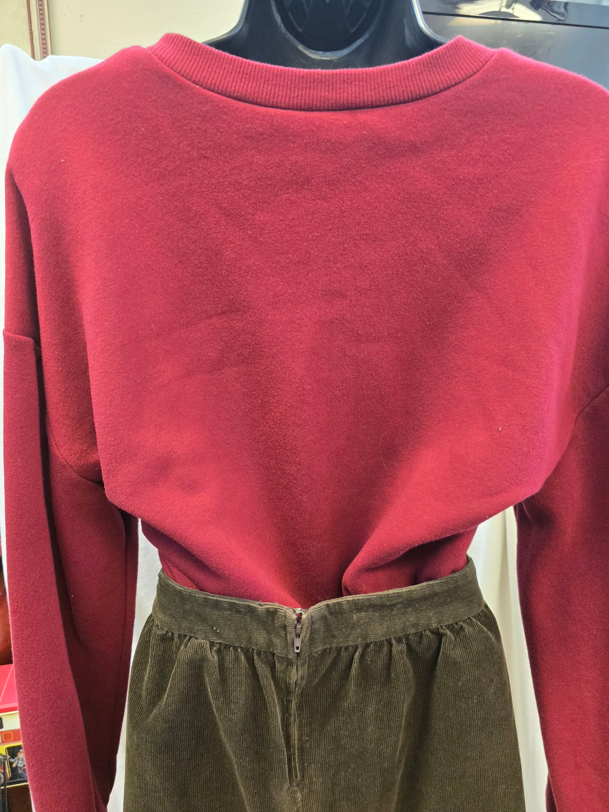 red crop top sweater XL image 5