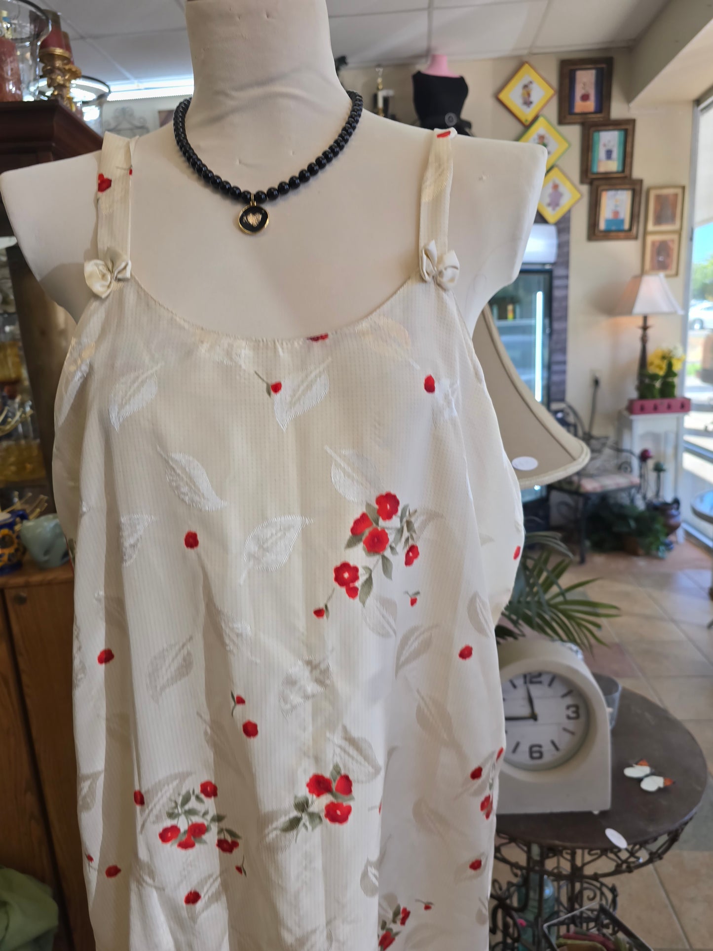 Lingerie size XL image 5