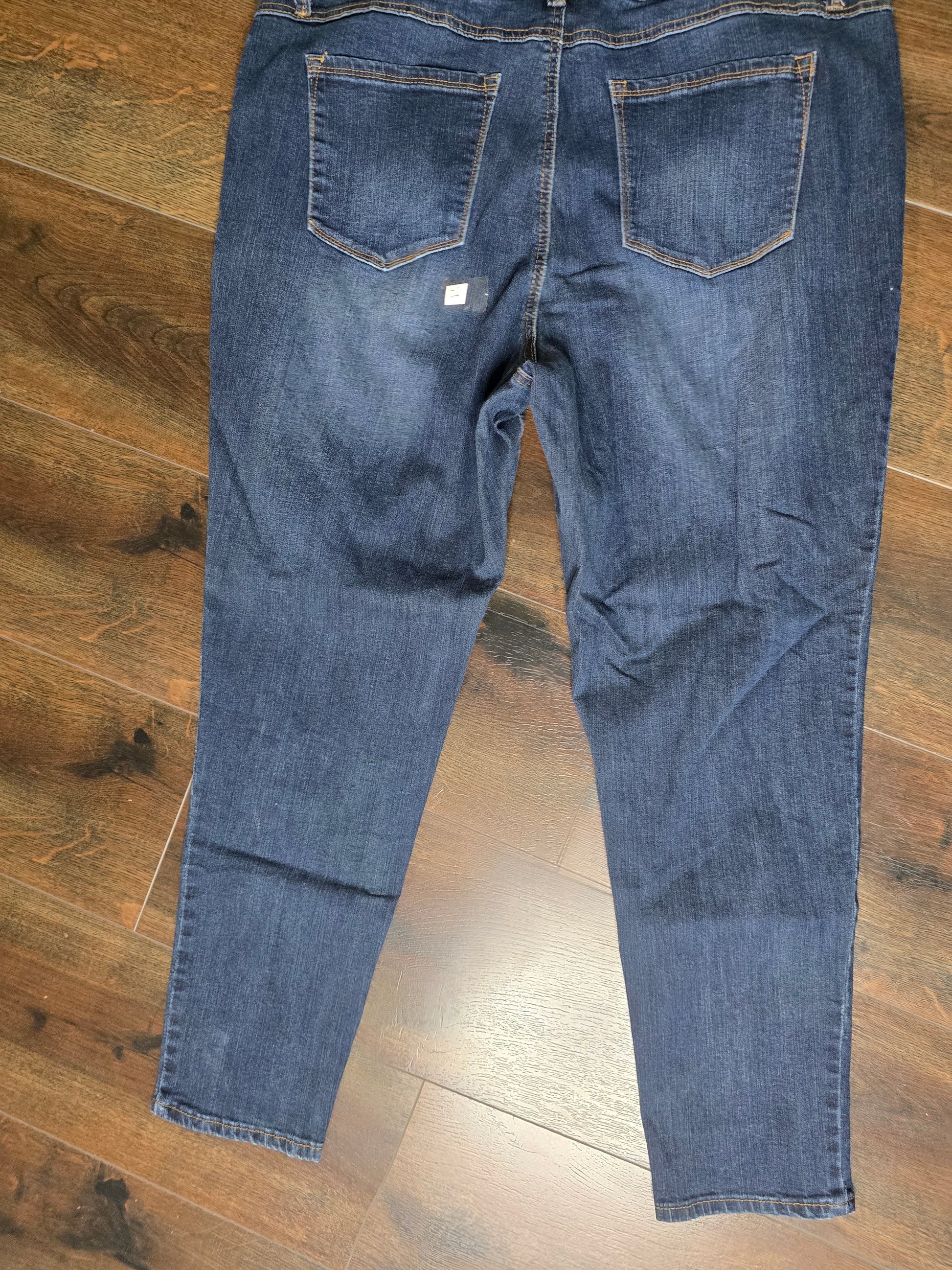Women jeans/denim size 22 image 1