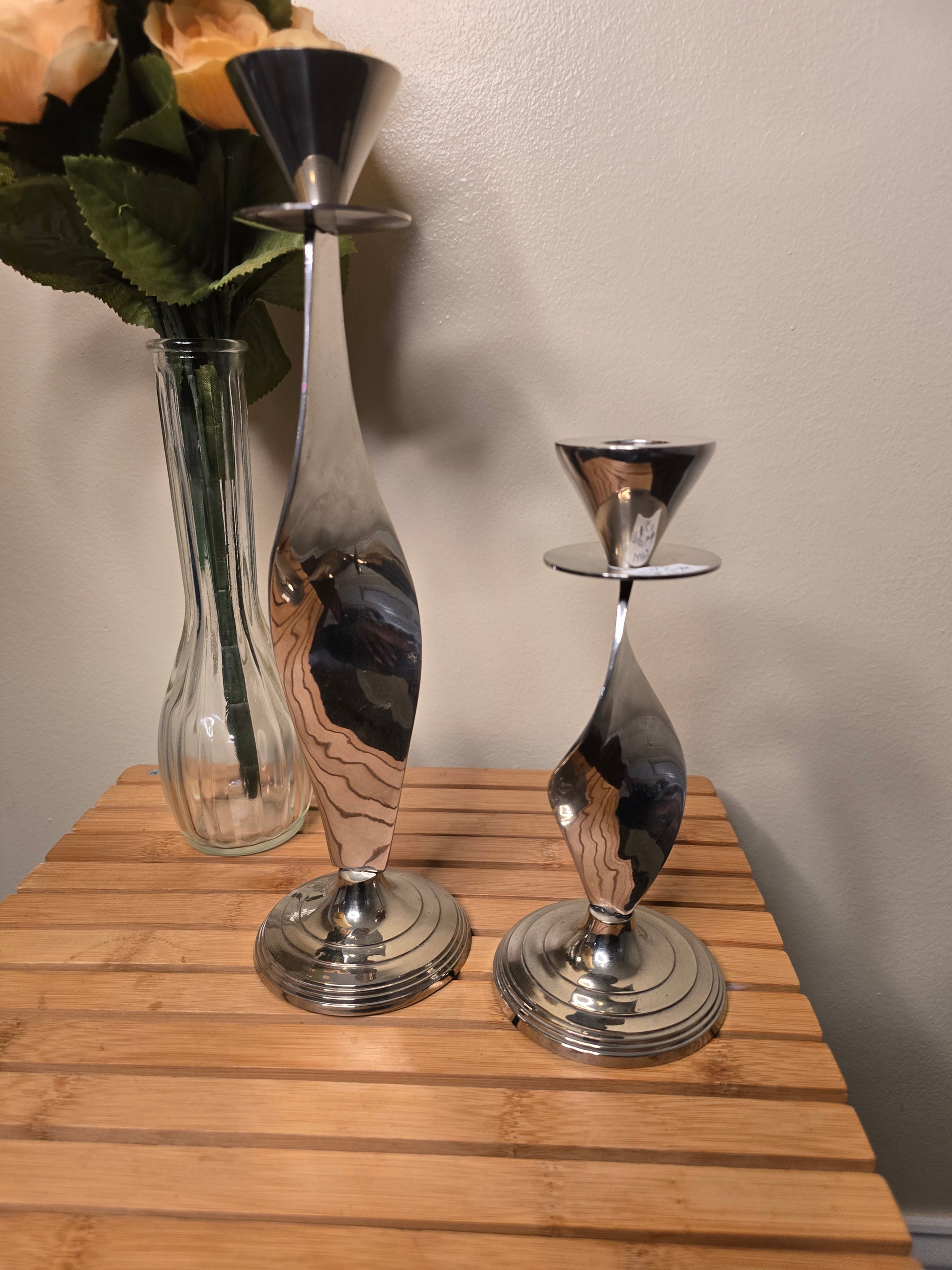 Pair of silver color candle holder image 1