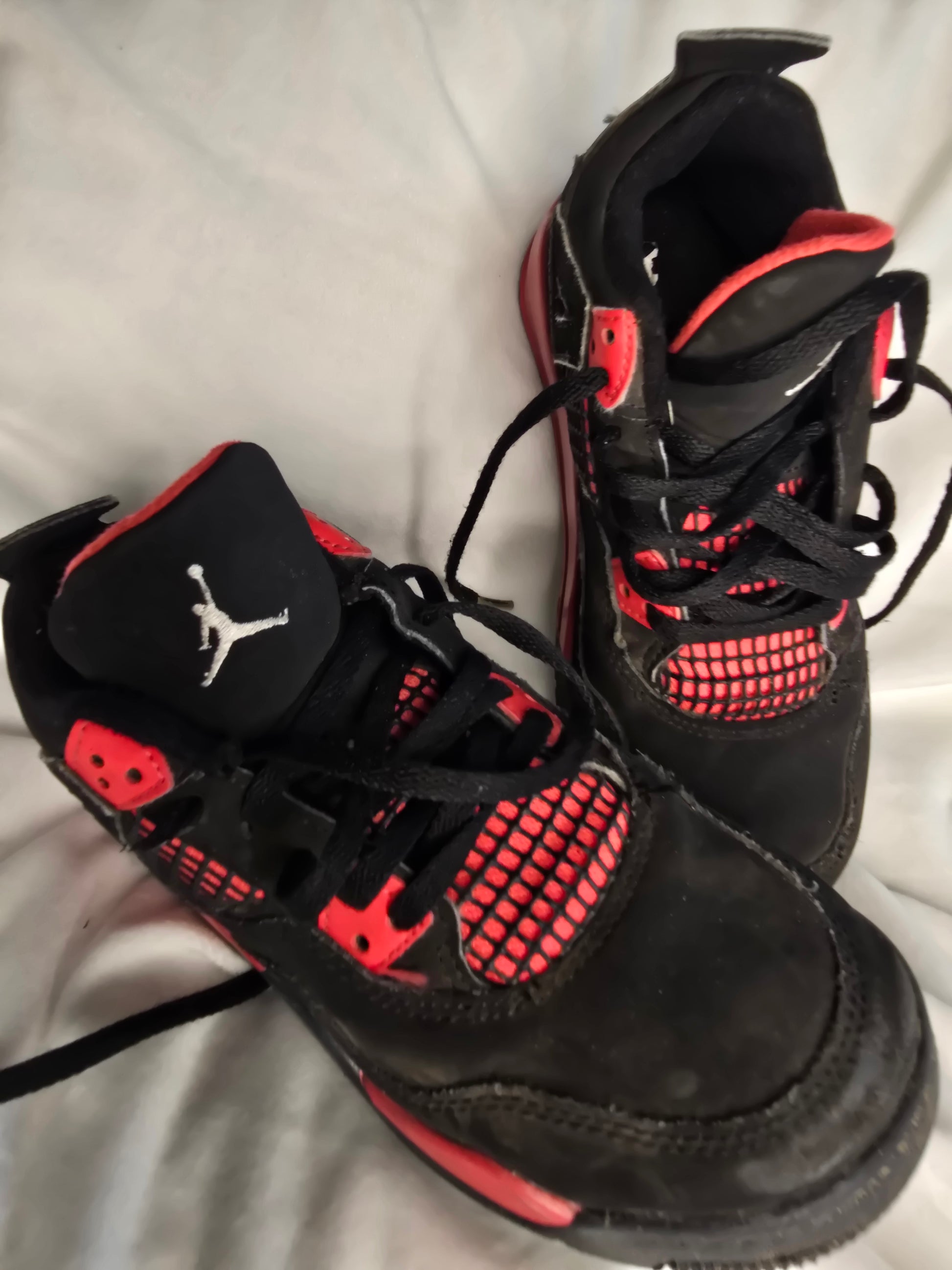 Red and Black Jordan for kids size 1 image 0