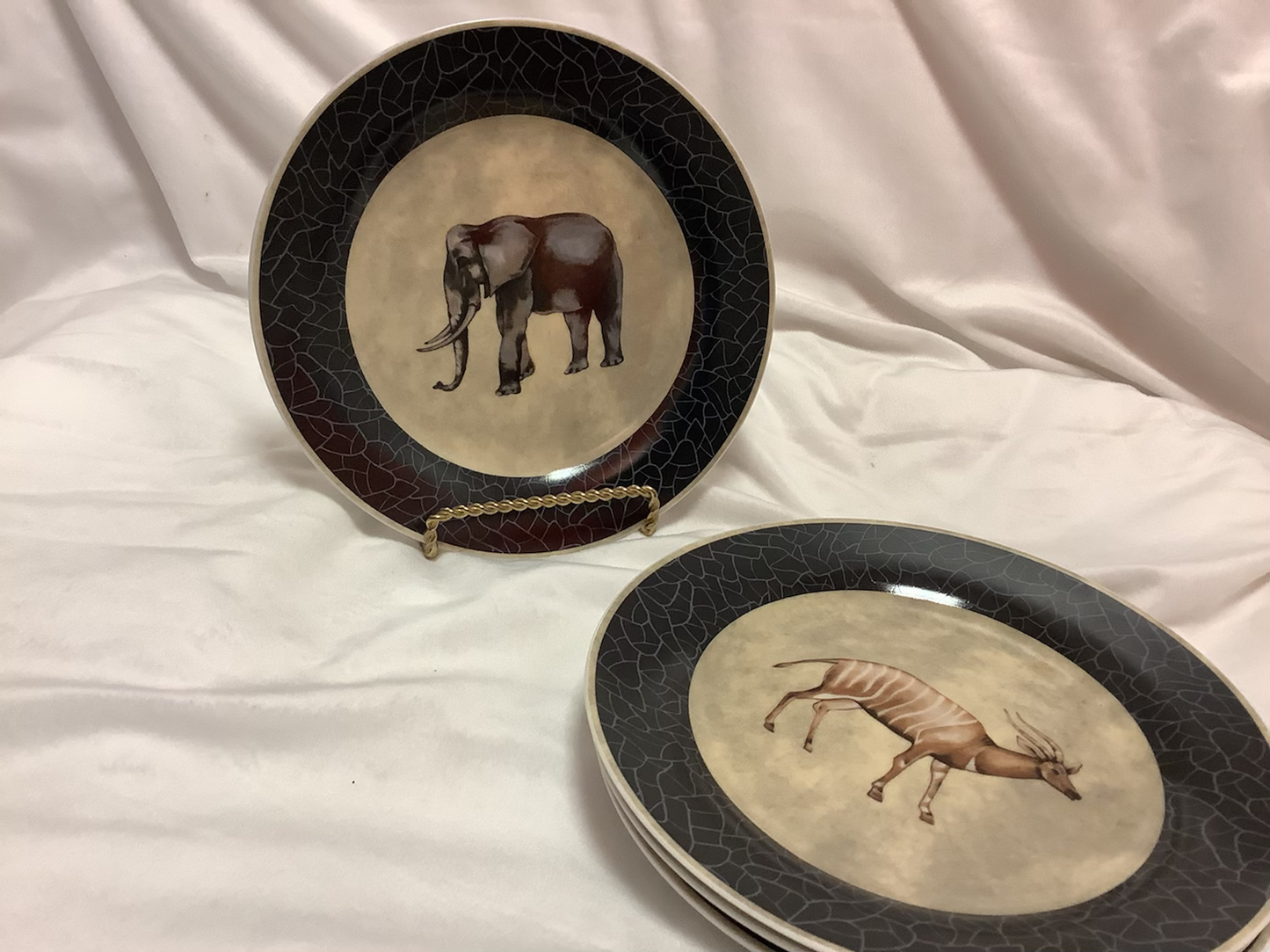 Set of 4 Safari Plates image 3