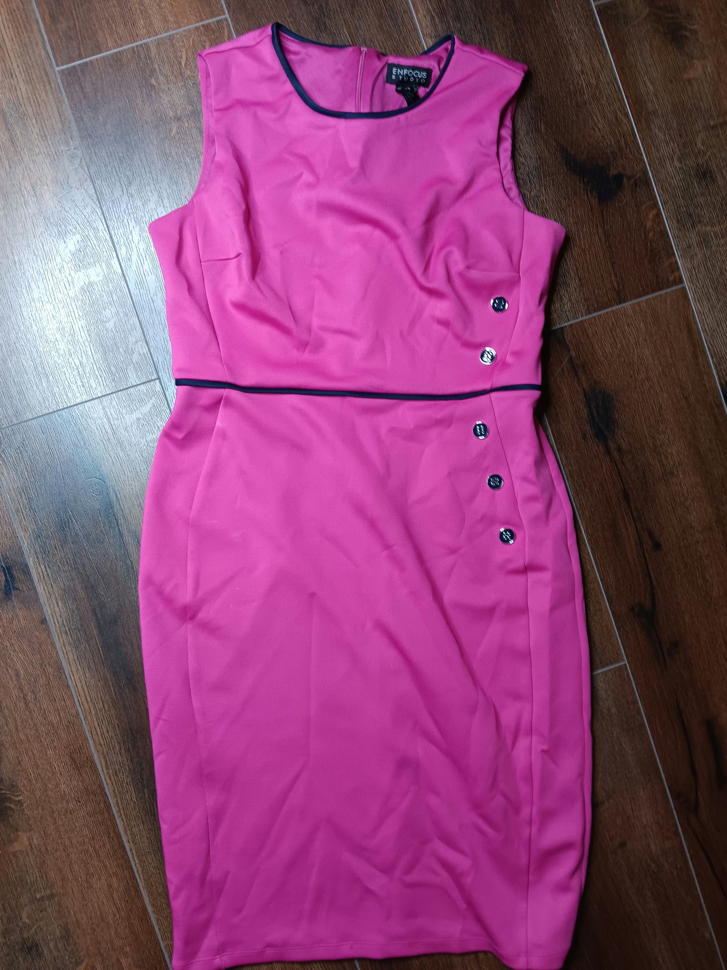 Knee length rose pink dress size 12 image 0