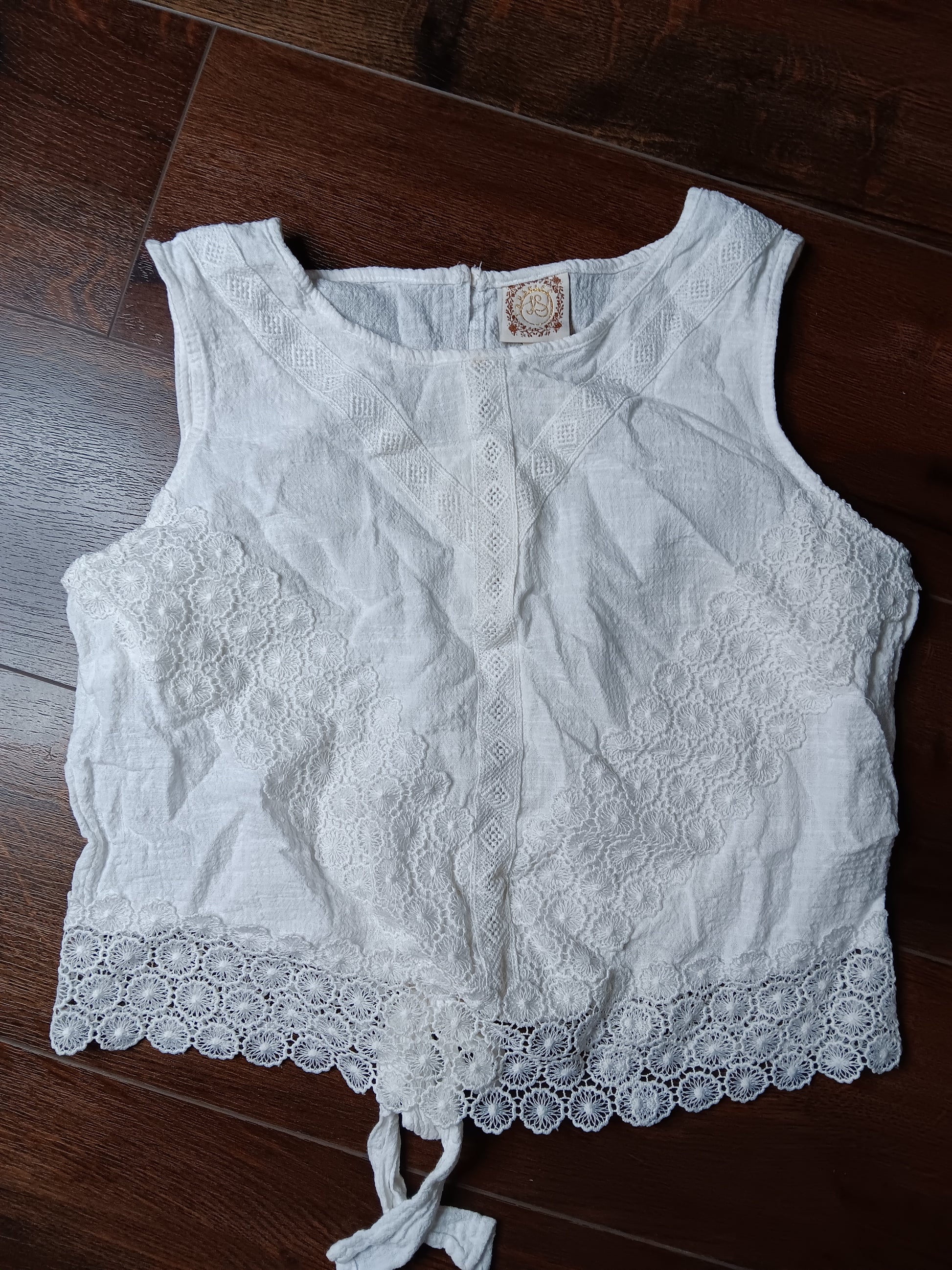 Girl white blouse size Large image 0