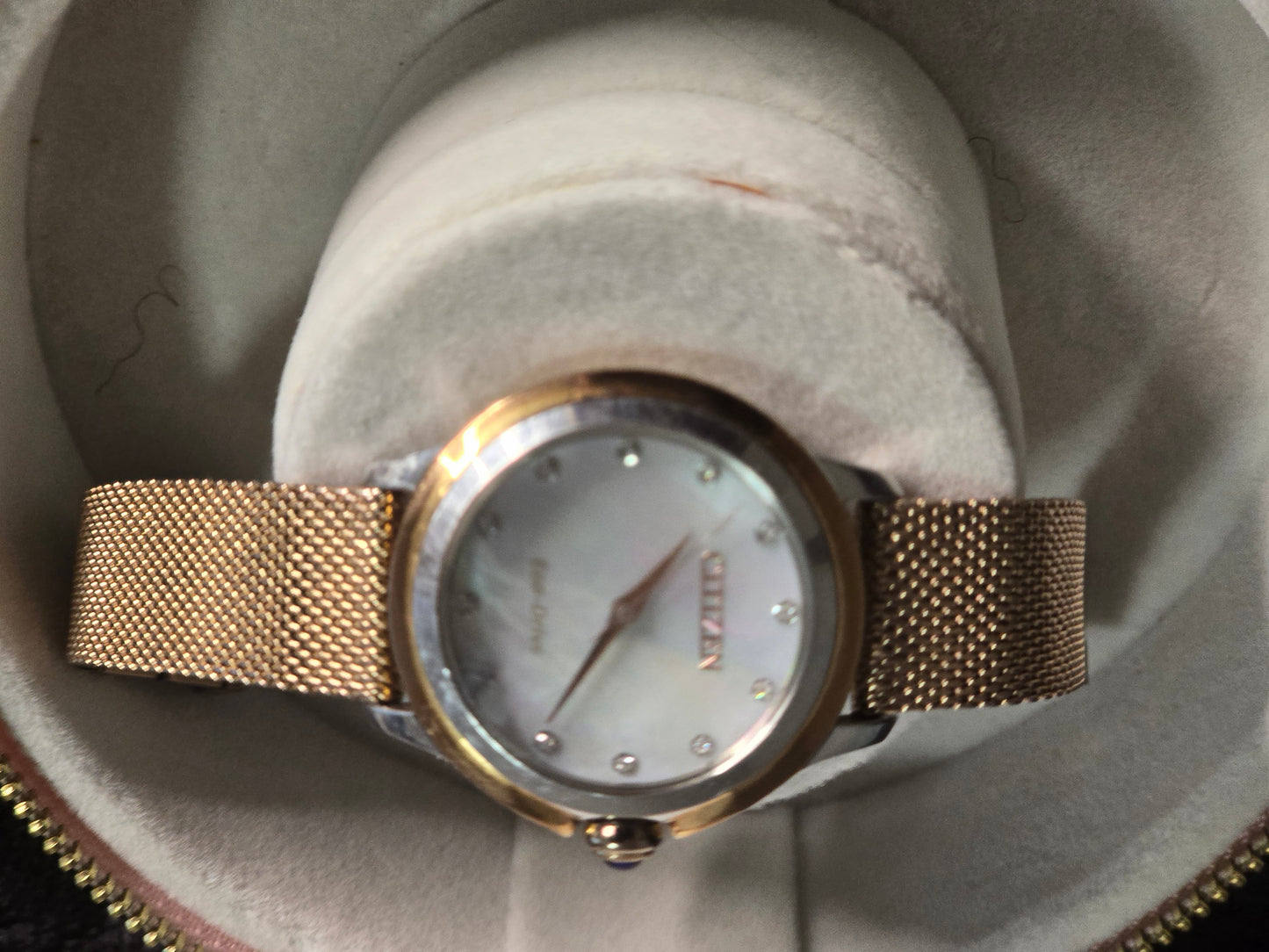Citizen Eco-Drive Gold-Tone Mesh Watch image 4