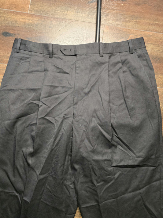 Chaps men dress pants 36x32 image 1
