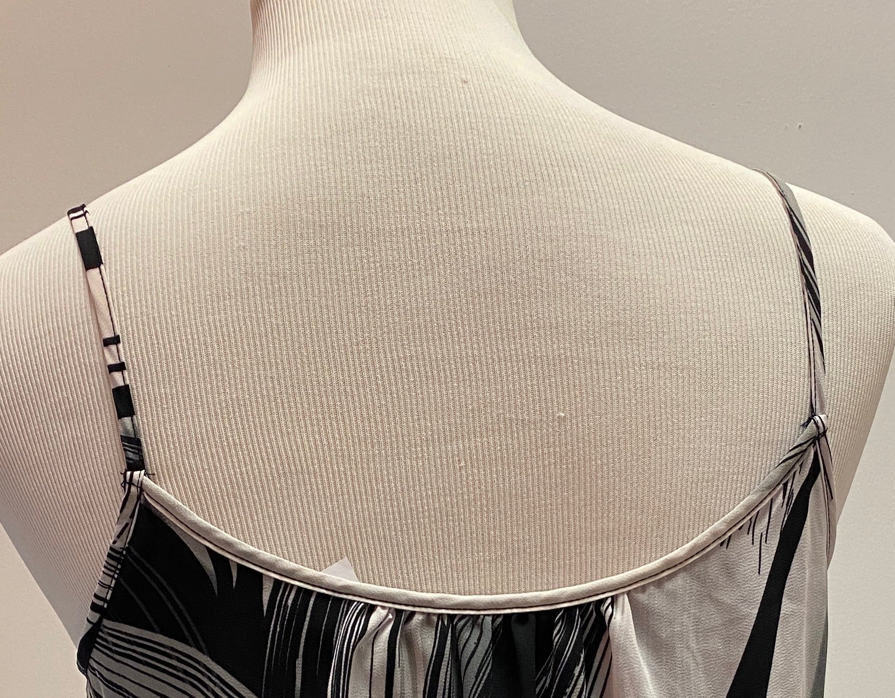 New York & Company Blouse (M) image 6