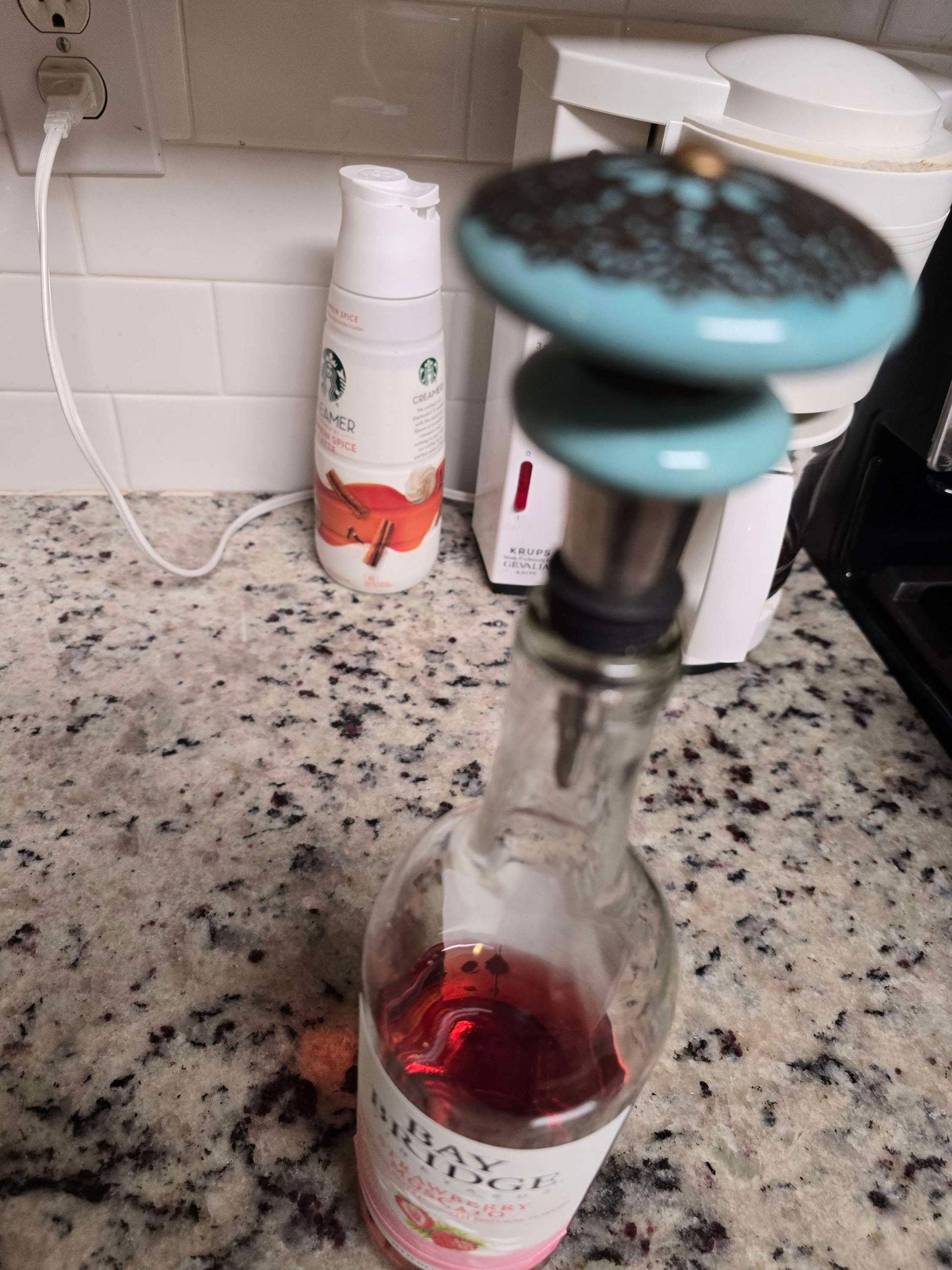 Wine bottle stopper image 3
