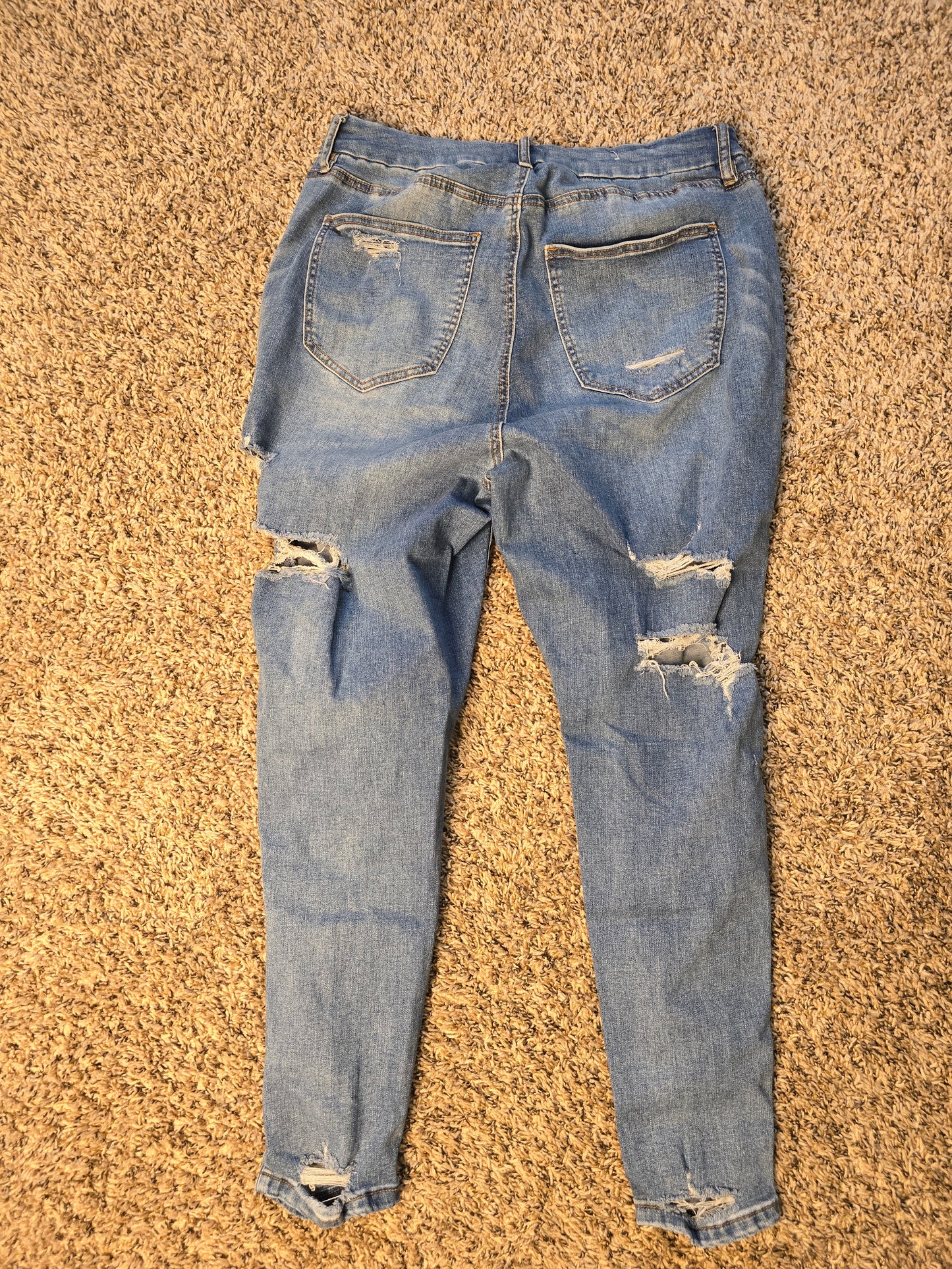 Rue+ Size 18 Distressed Skinny Jeans Women Light Wash Ripped Stretch Denim Plus  image 4