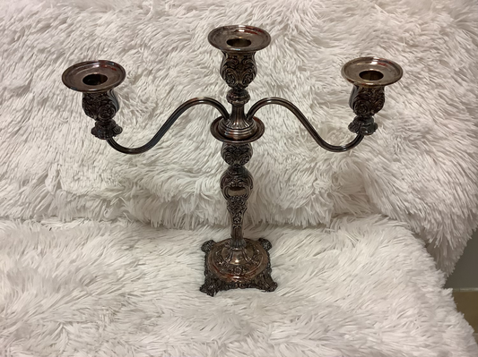 Mid 20th Century Silver Plate Wm. Rogers & Son 3 Arm Candle abrum 1915 image 0
