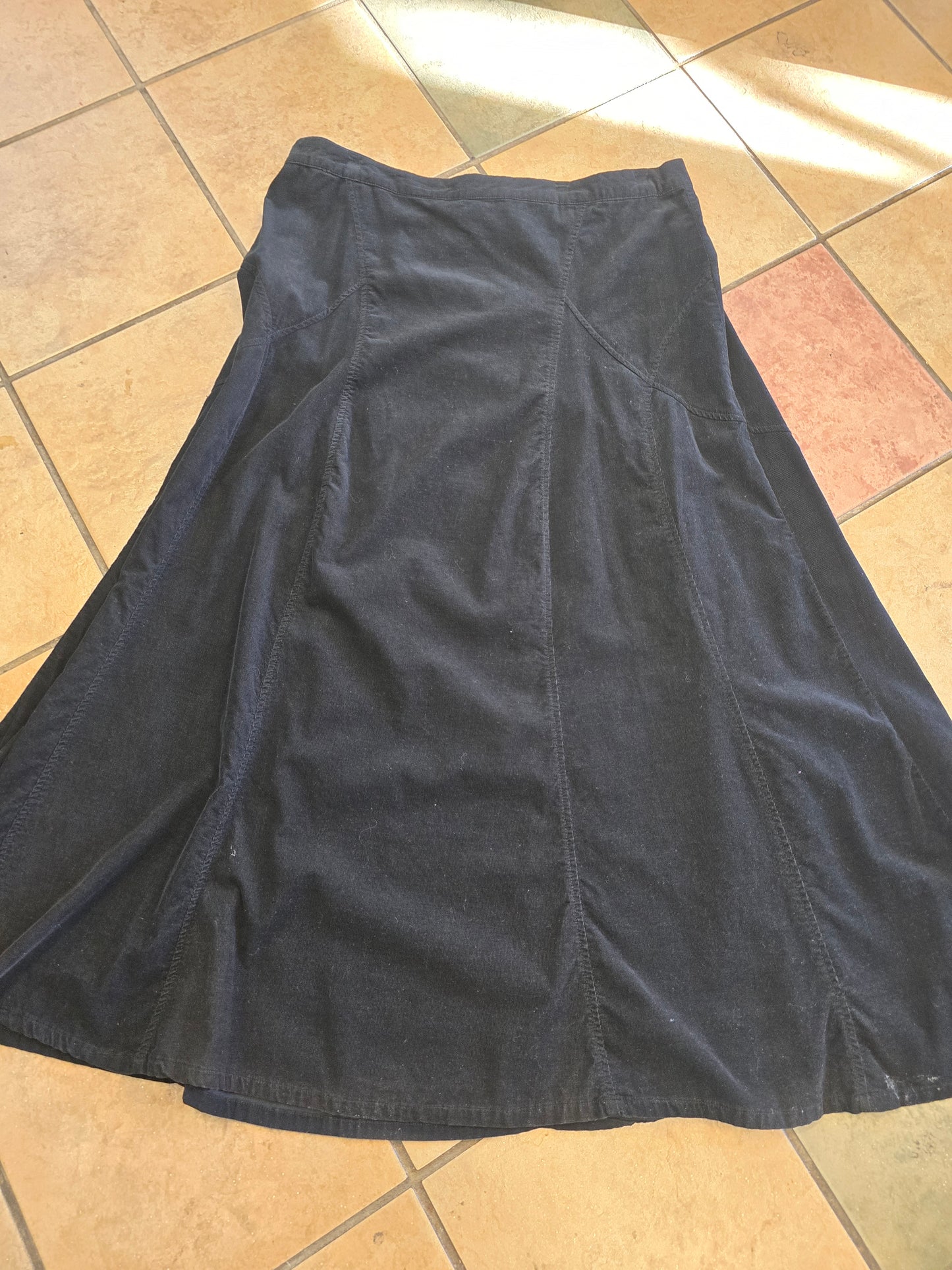 Corduroy ankle length skirt size 14 image 3