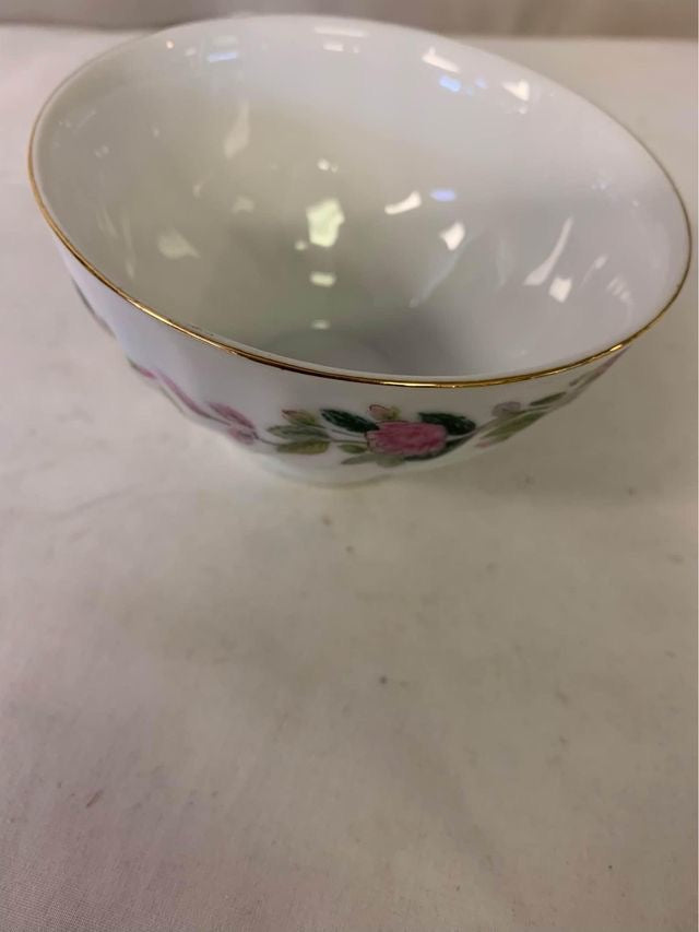Creative Fine China Tea Set image 5