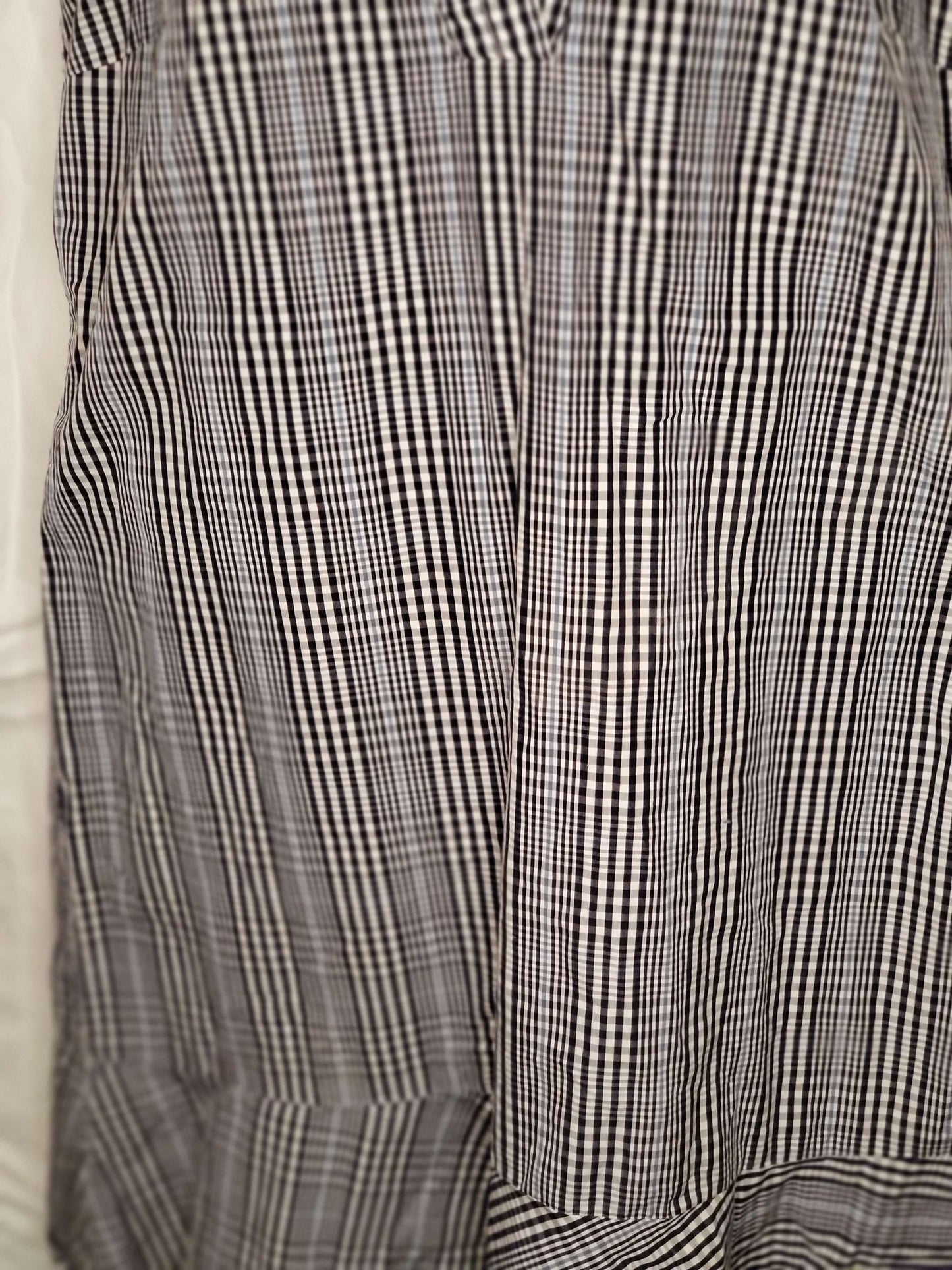J Crew black and white v cut above knee dress size 8 image 1