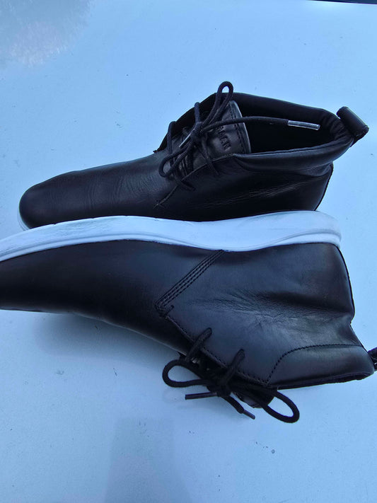 Colaan black upper shoe size 6 image 1