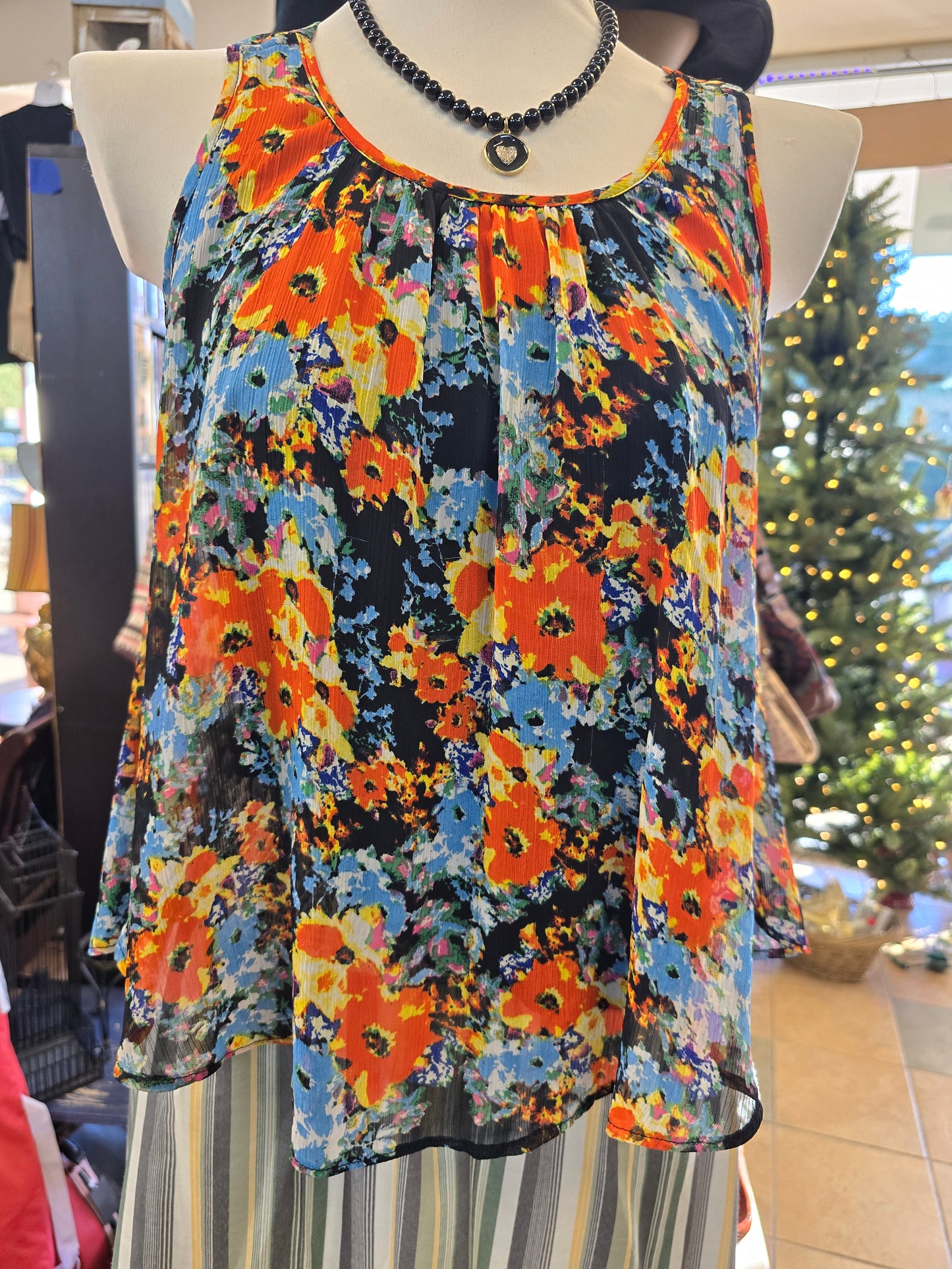 Ambiance apparel Size S image 4