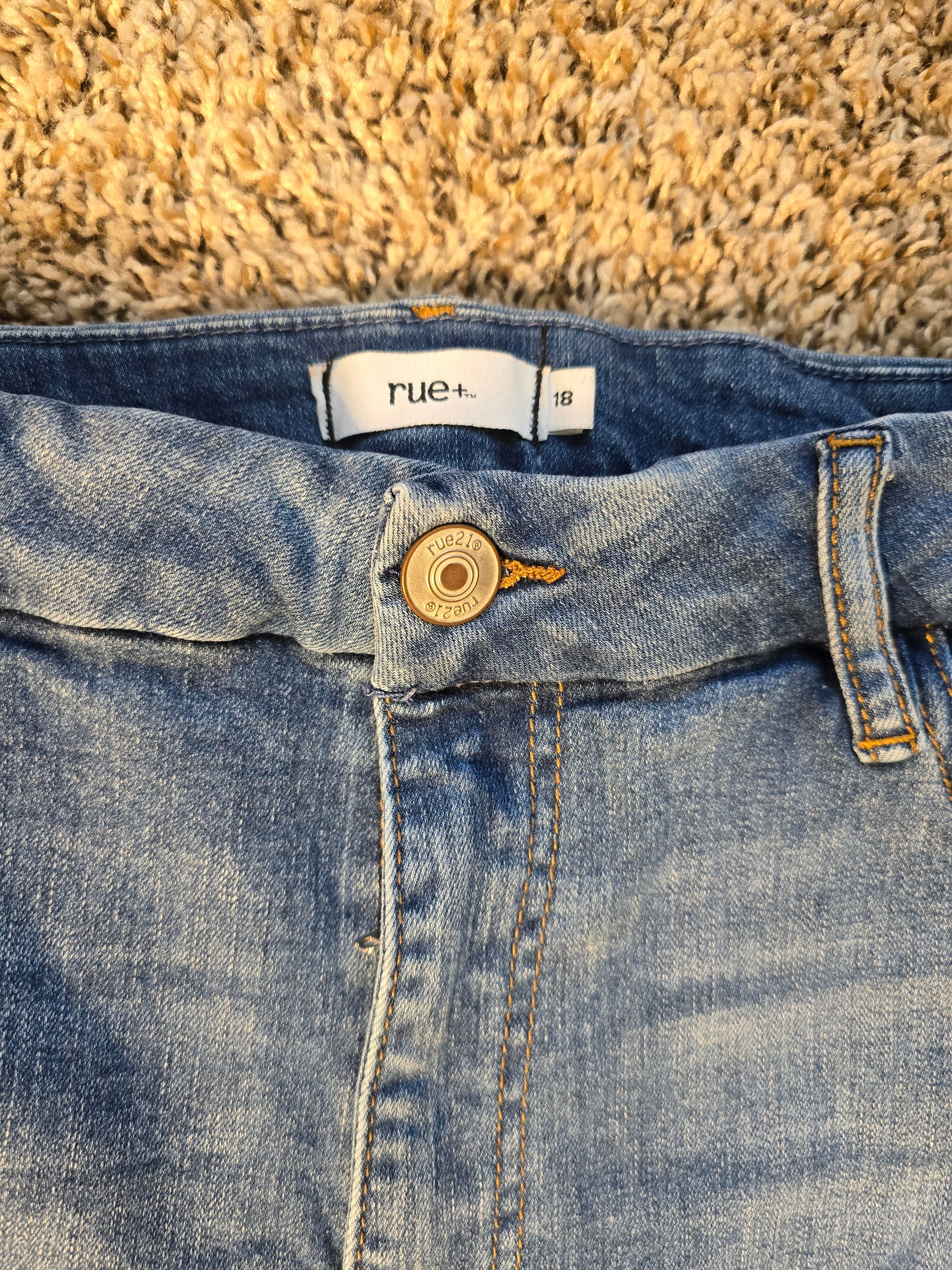 Rue+ Size 18 Distressed Skinny Jeans Women Light Wash Ripped Stretch Denim Plus  image 3