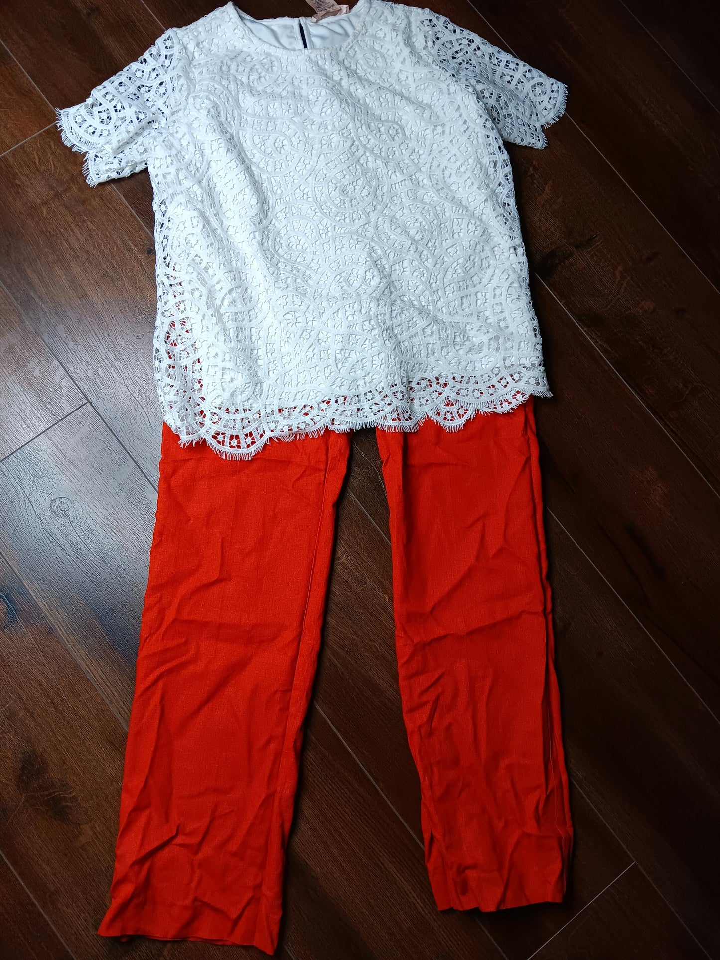 Women Burnt orange pants size 8 image 0