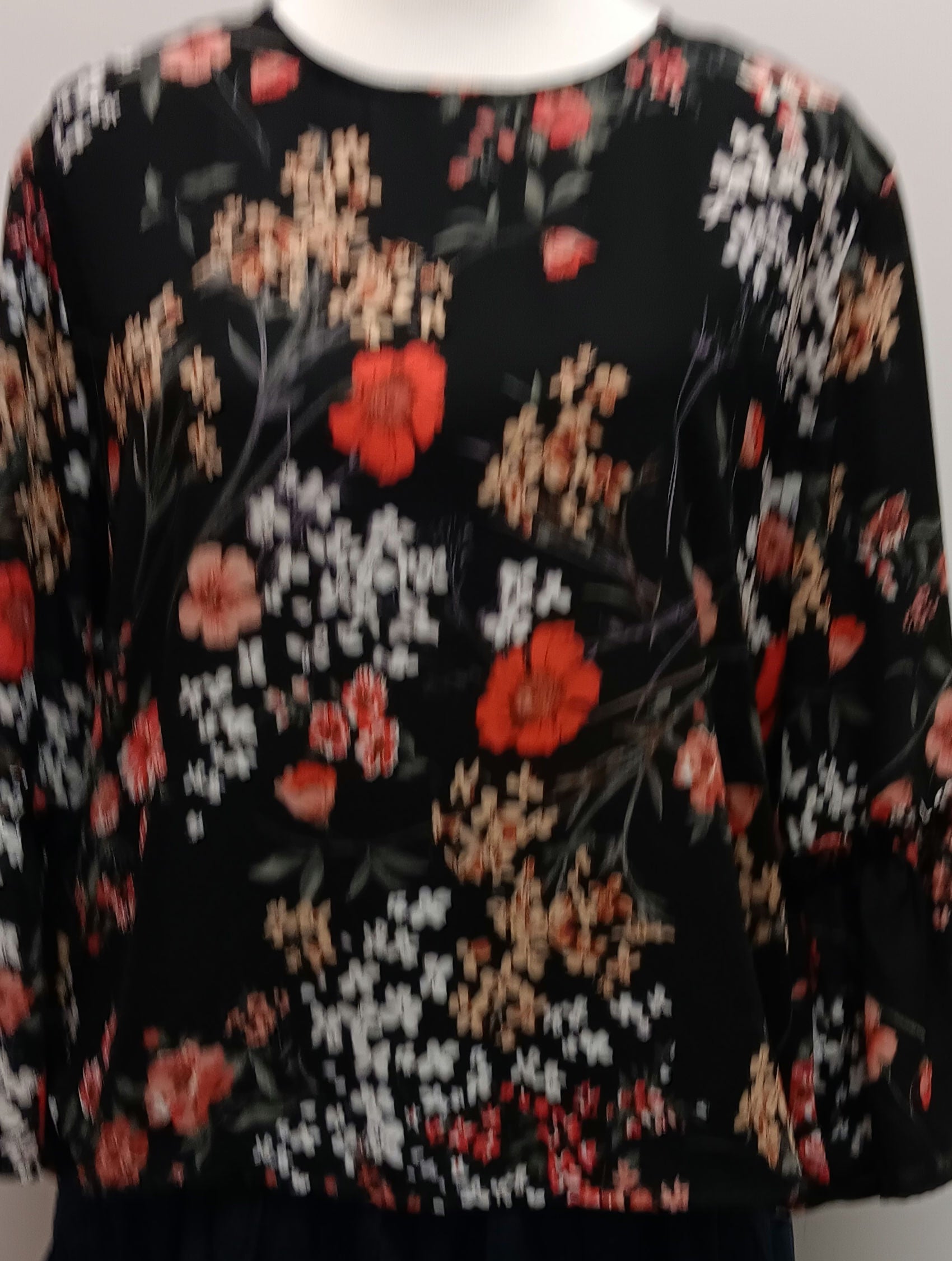 Black floral Sweet rain blouse size XL image 5