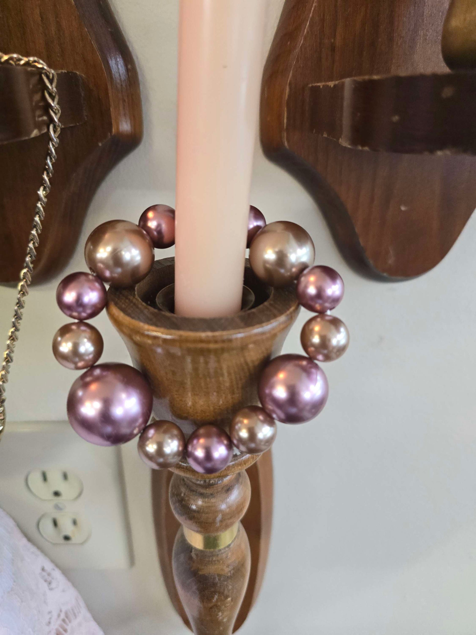 Hand bead image 1