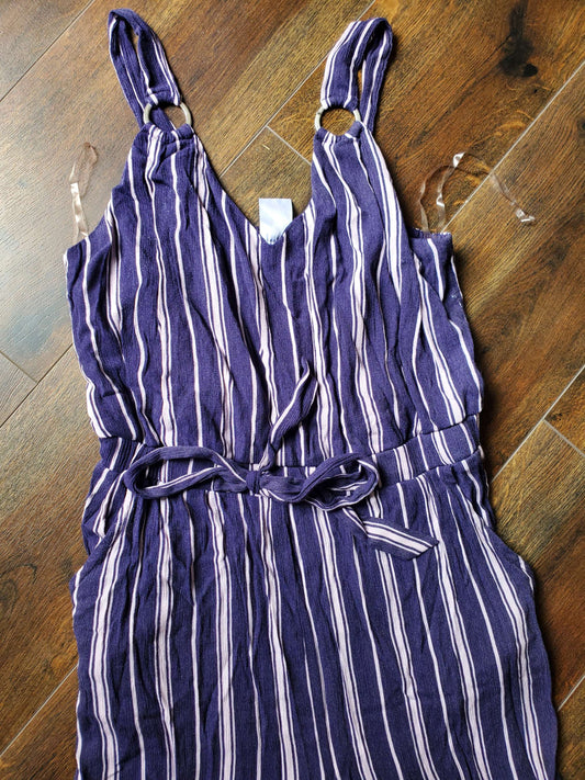 Women all in one romper  size XL image 0