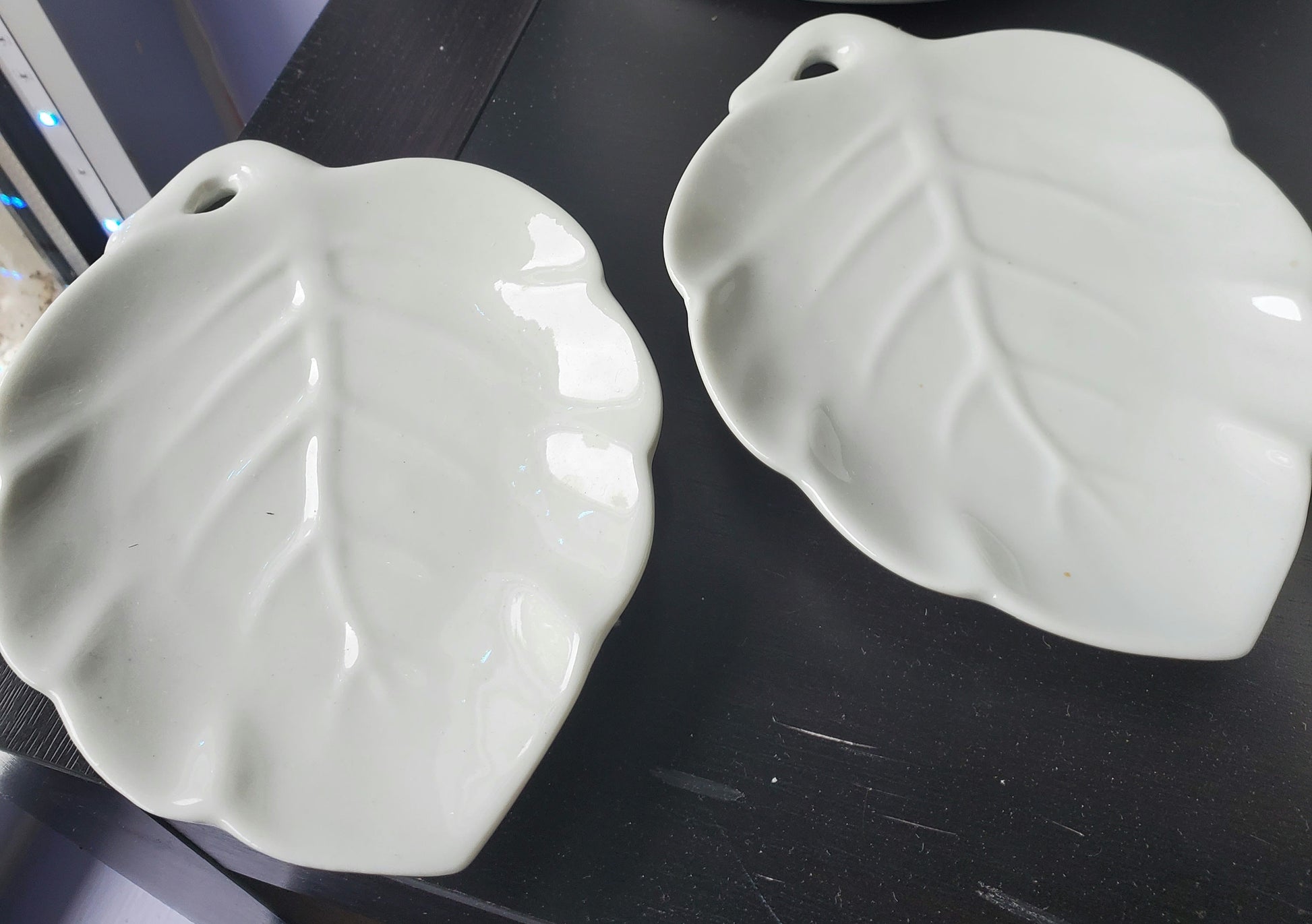 Pair Lilian Vernon white leaf dish image 0