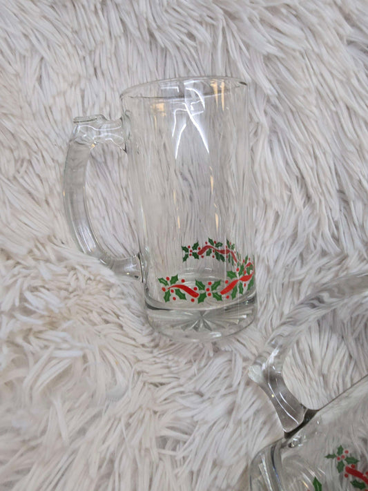 Set of 2 Vintage Holly Berry Mistletoe Christmas Beer Mugs w/ Gold Rim image 0