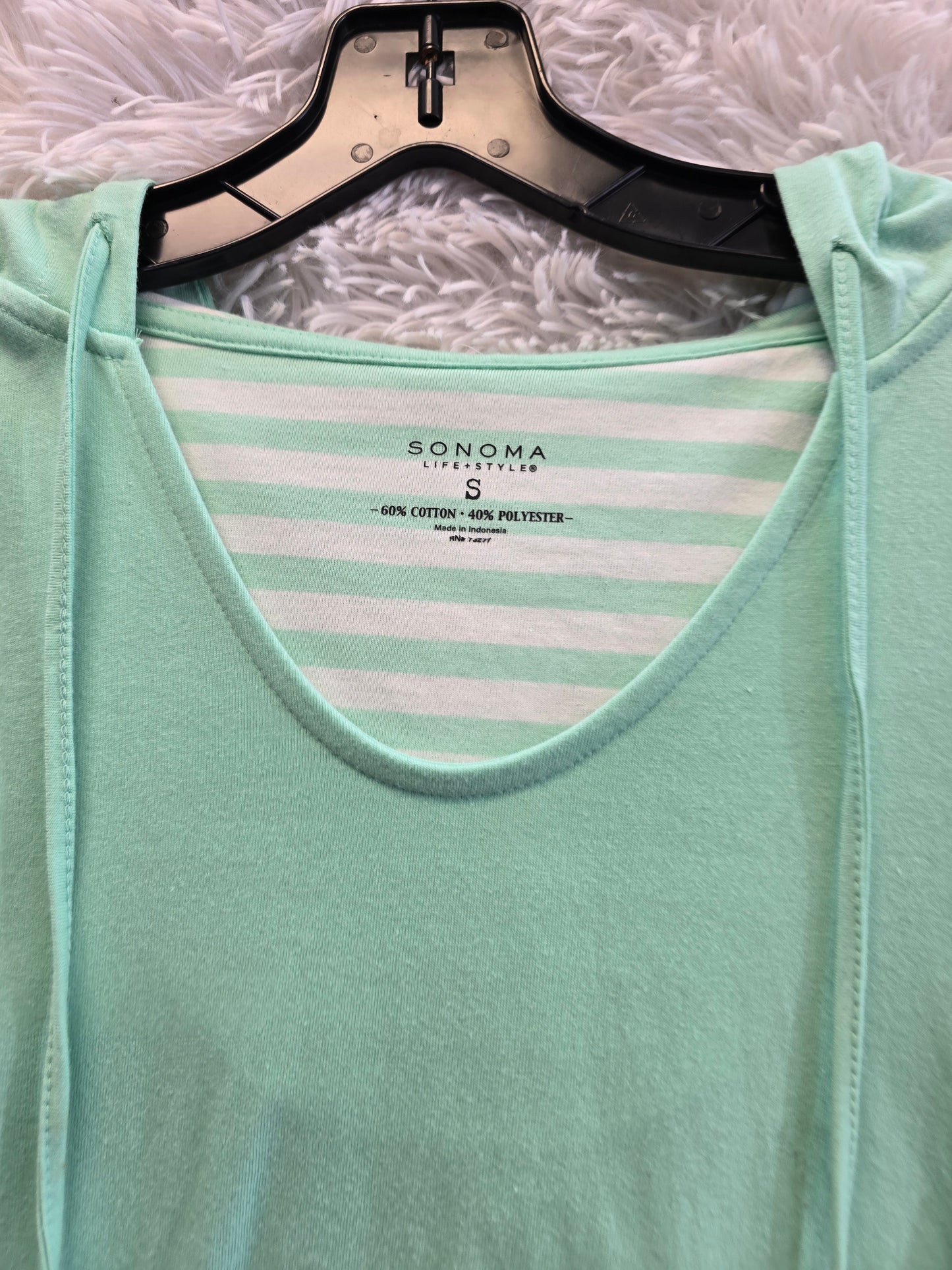 Green hoodie blouse S image 2