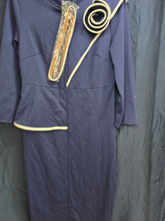 Blue dress size Medium image 1
