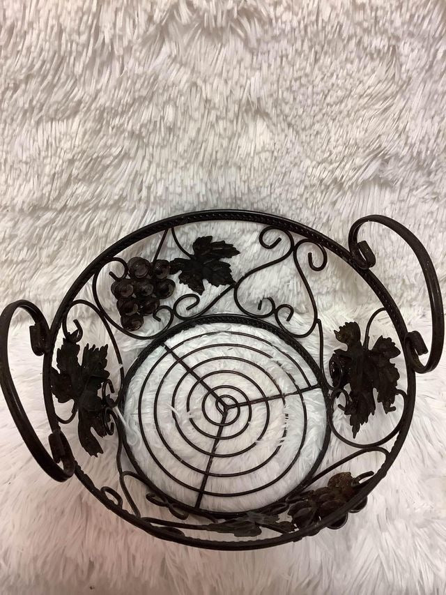 Metal Grape themed Basket image 2