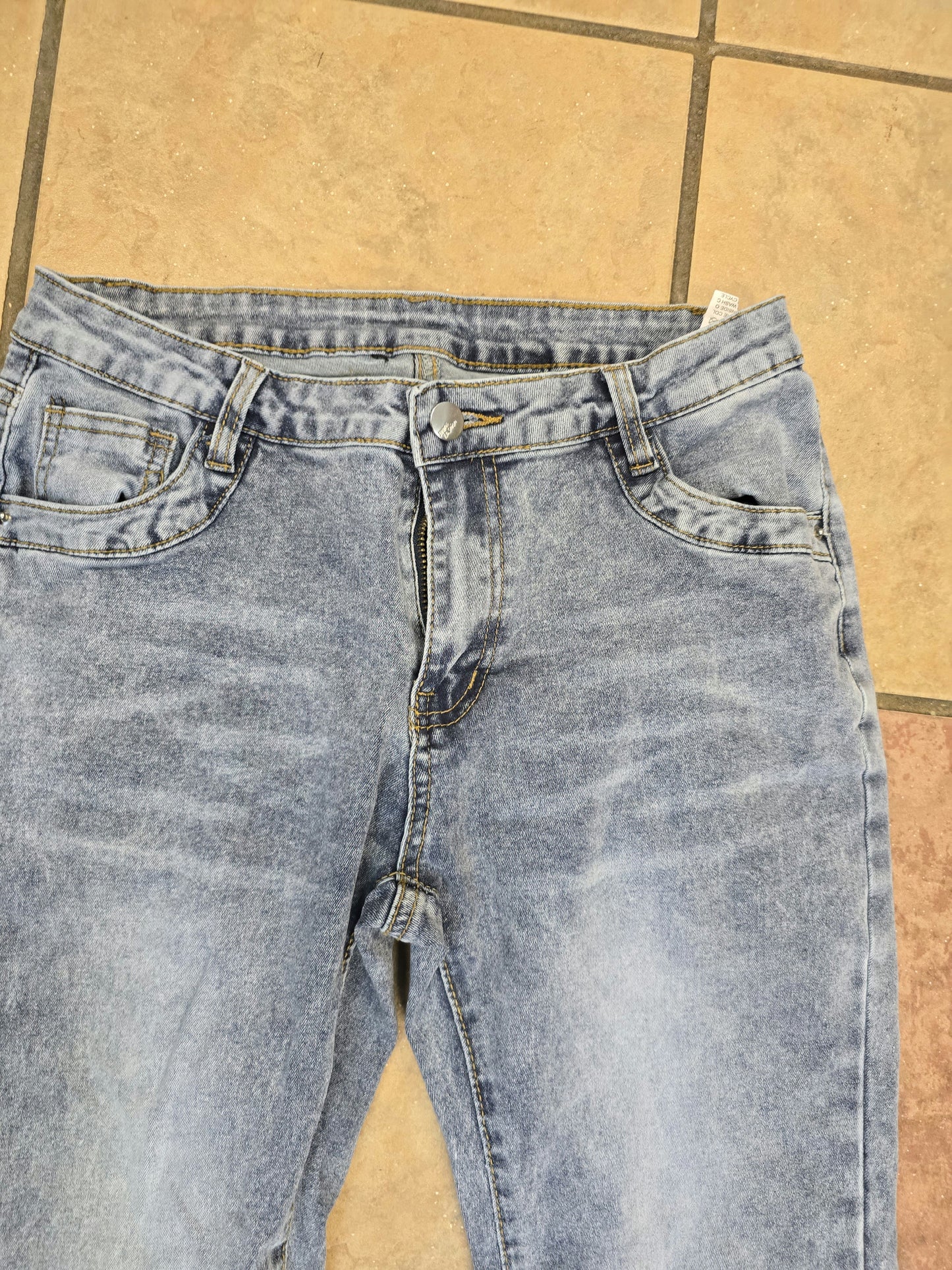 Shein girl jeans size L image 2