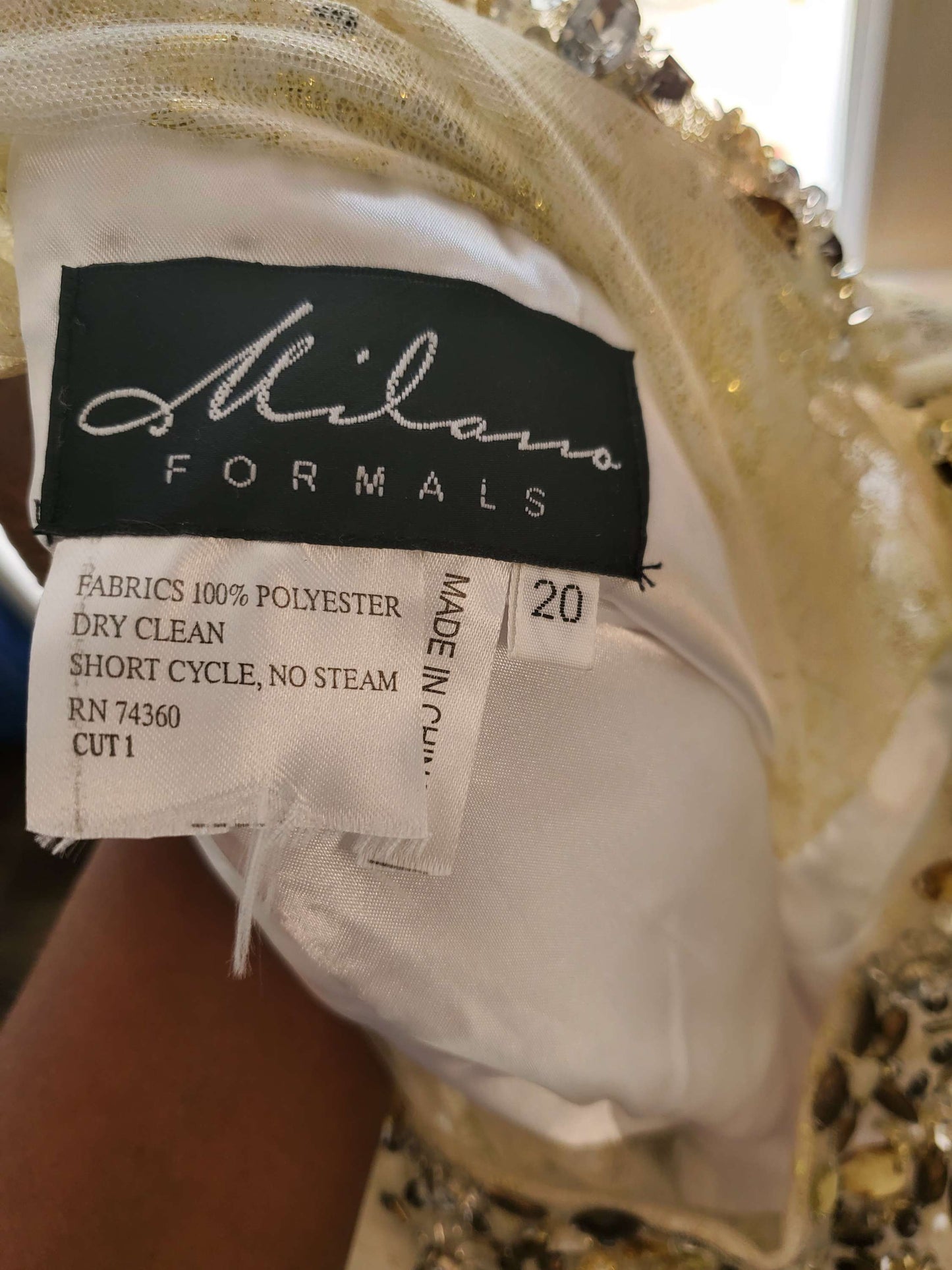 Milano formal dress size 20 image 8