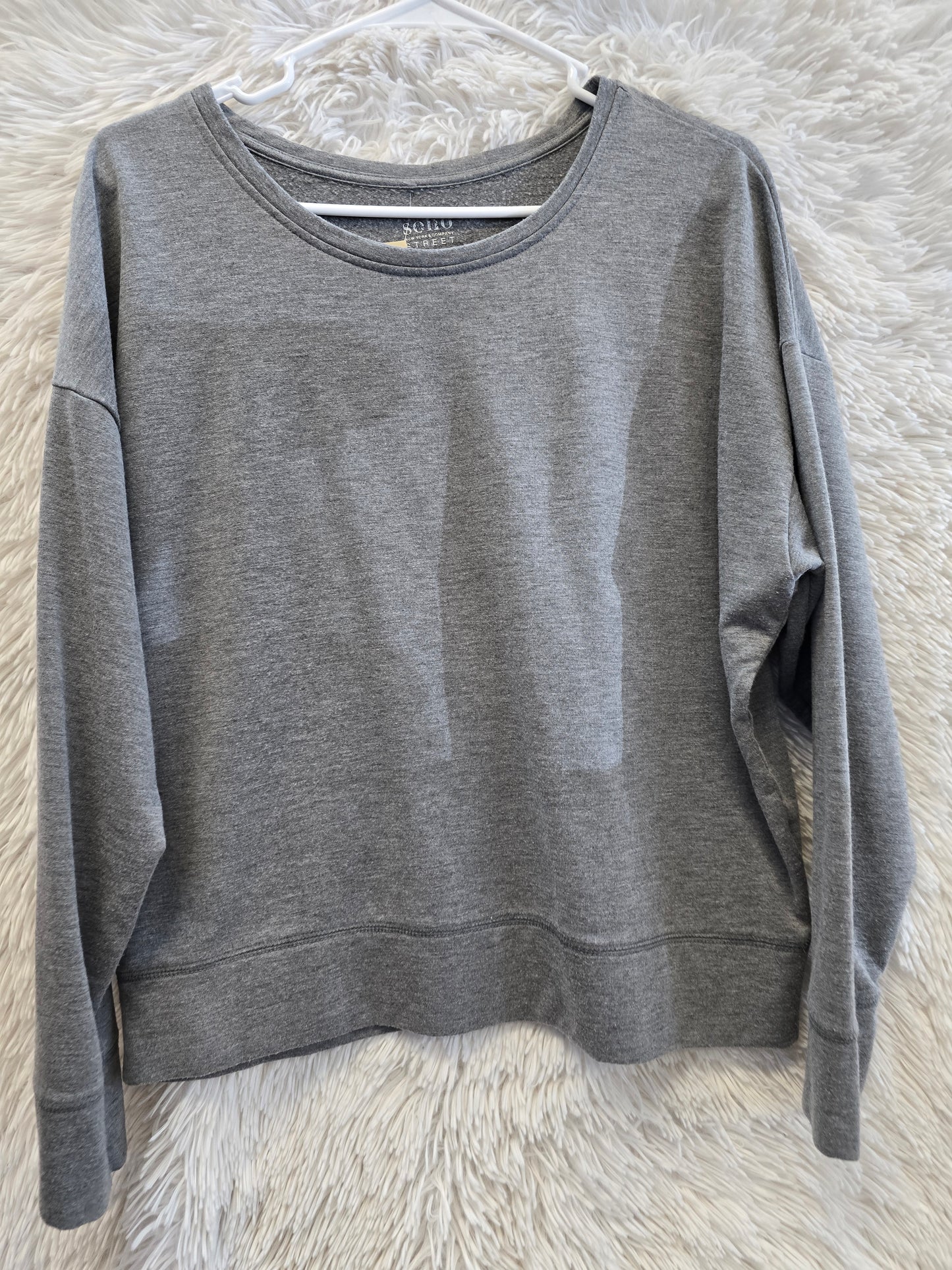 Gray sweater  M image 2