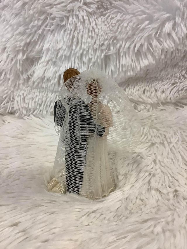 Wedding cake topper image 4