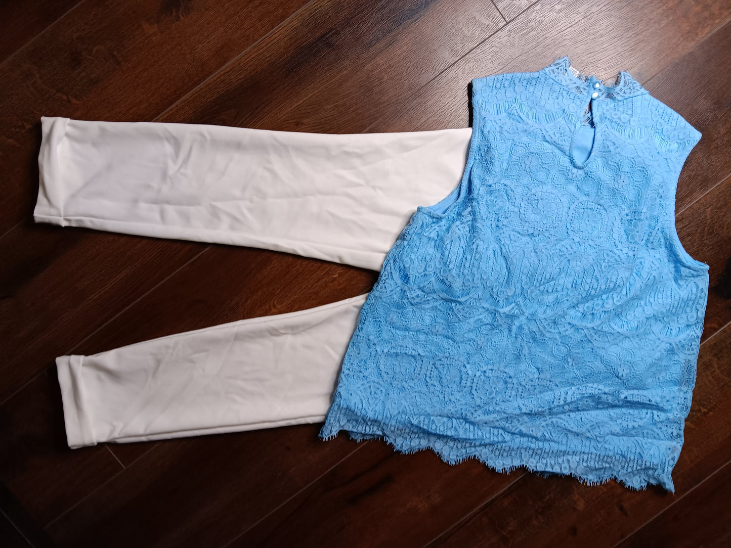 Powder blue blouse size Large image 5