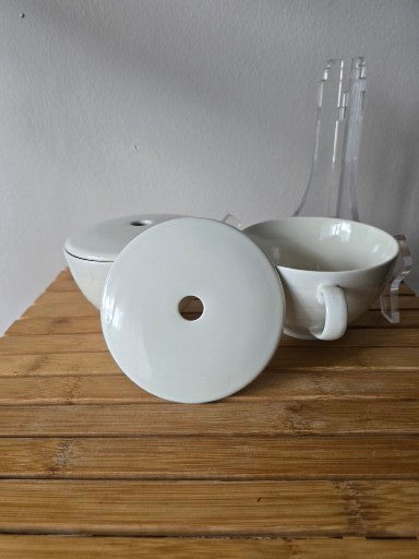 Tea Forte Porcelain Tea Cup and Lid, Steeps 8 oz., Microwave & Dishwasher Safe,  image 0
