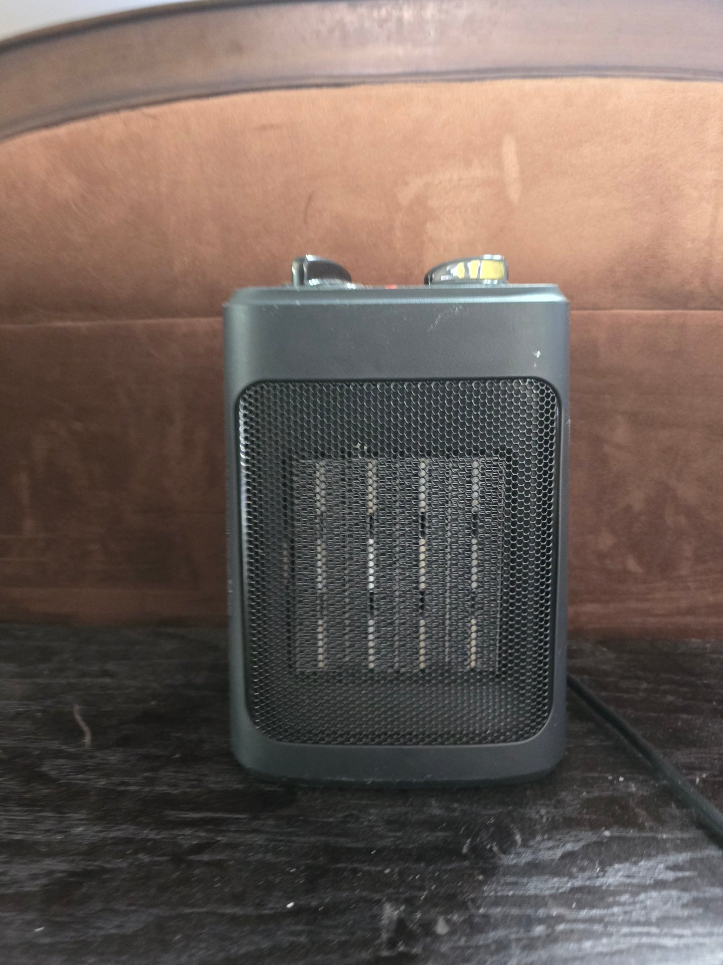 Small space heater image 4