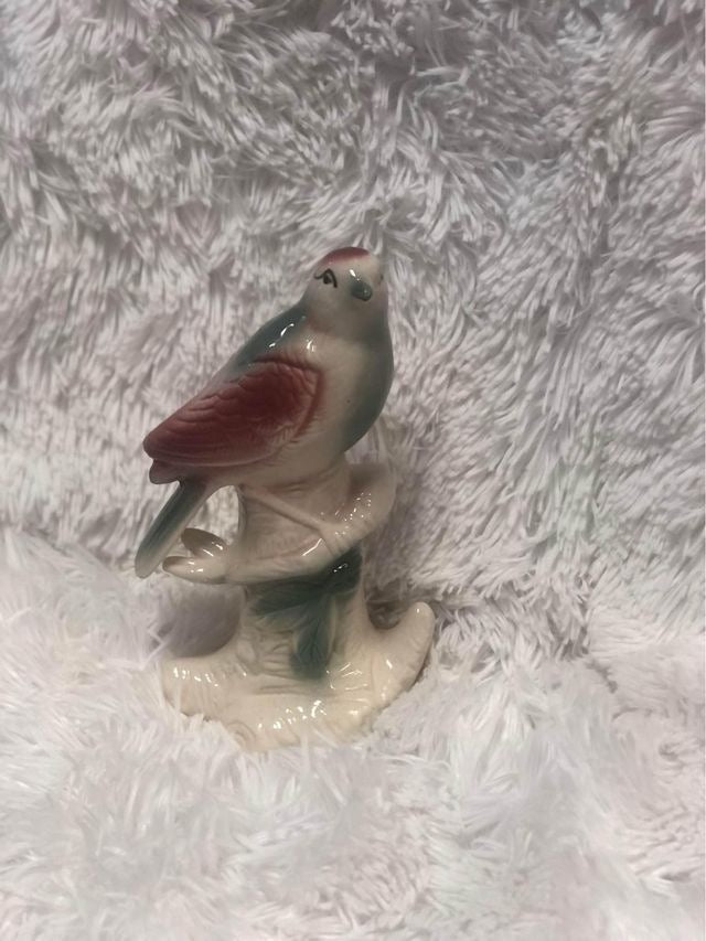 vintage chalkware bird on a branch Statue image 4