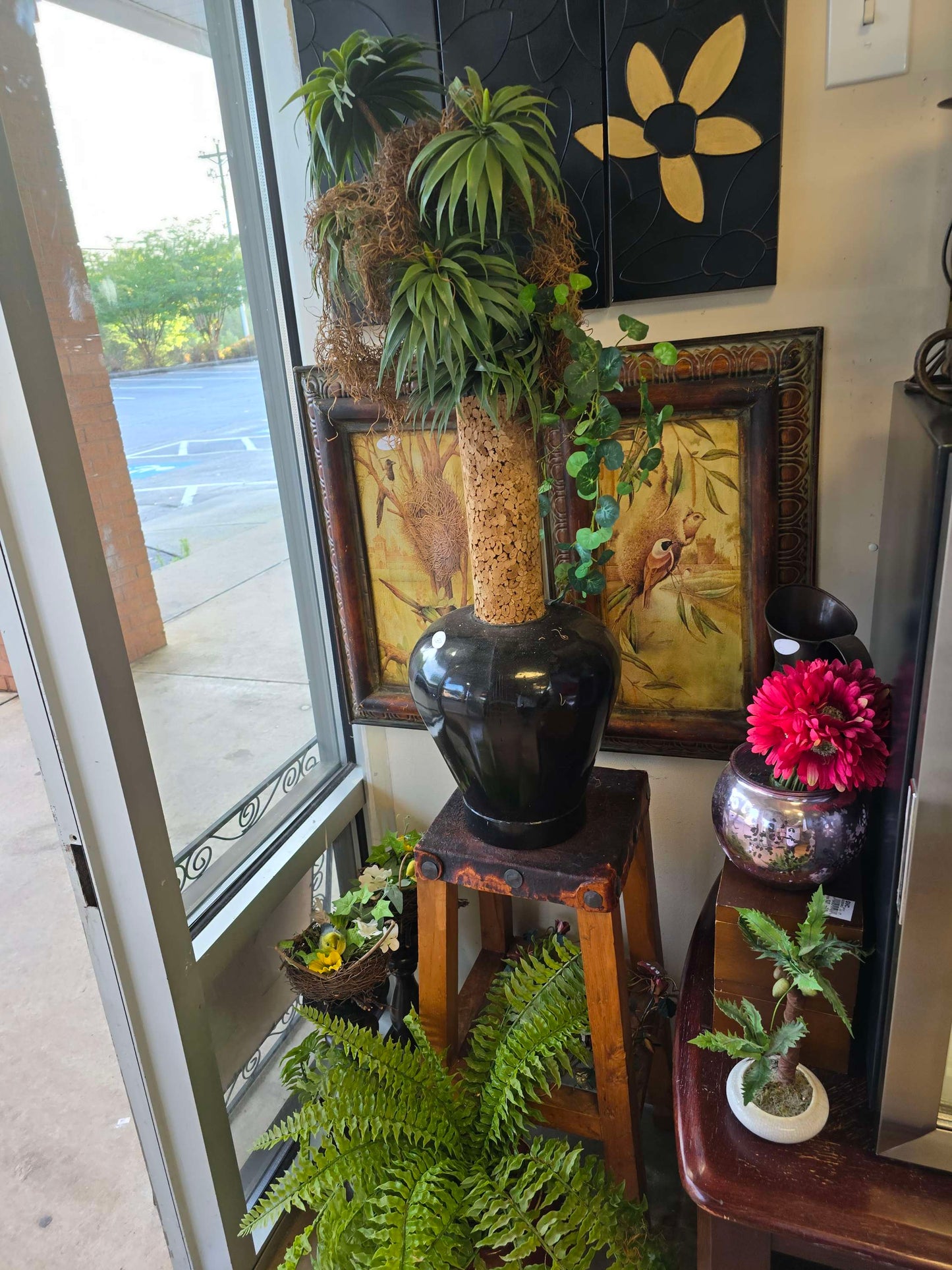 Vase with green plant image 8
