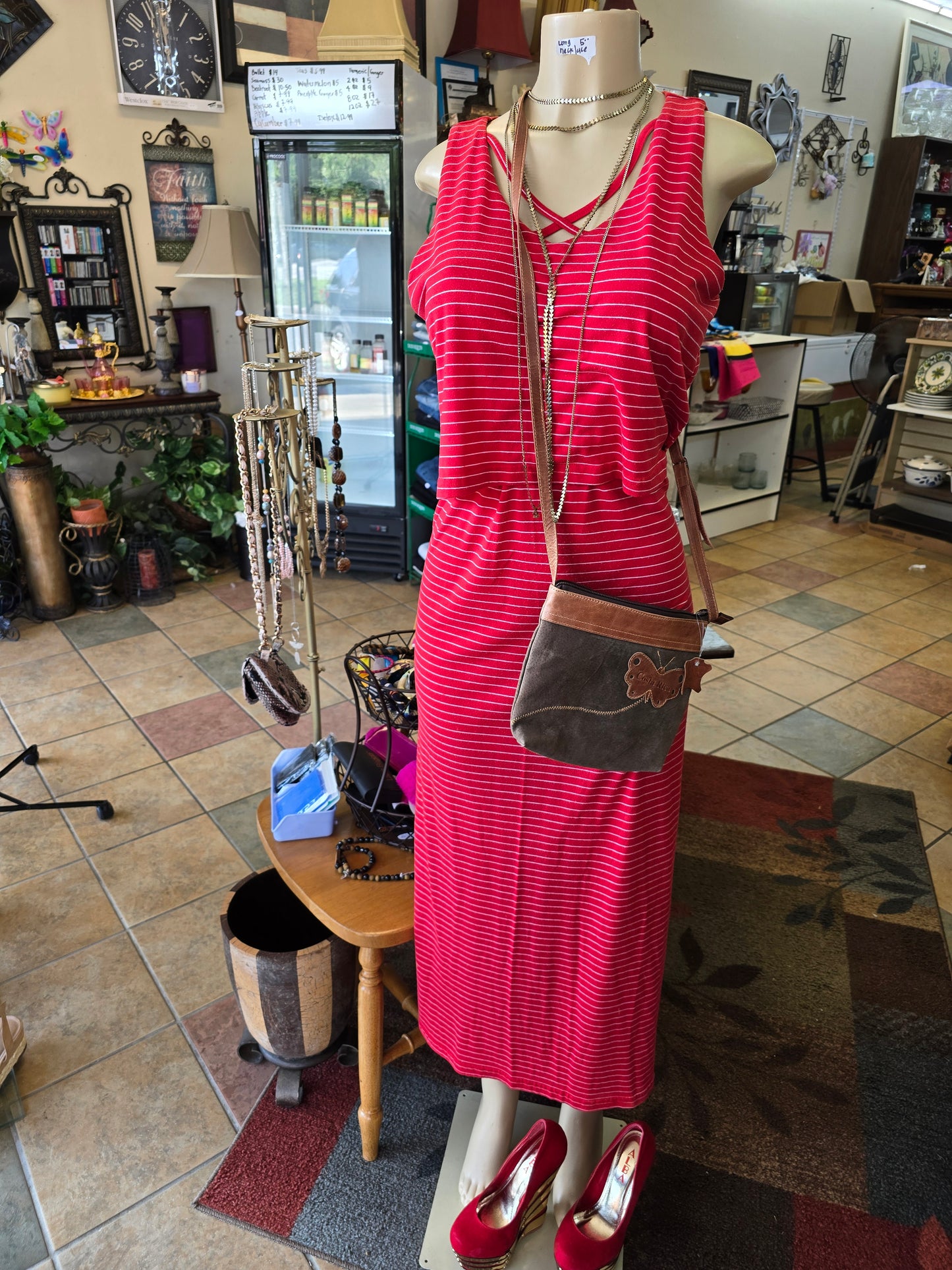 Red dress image 5